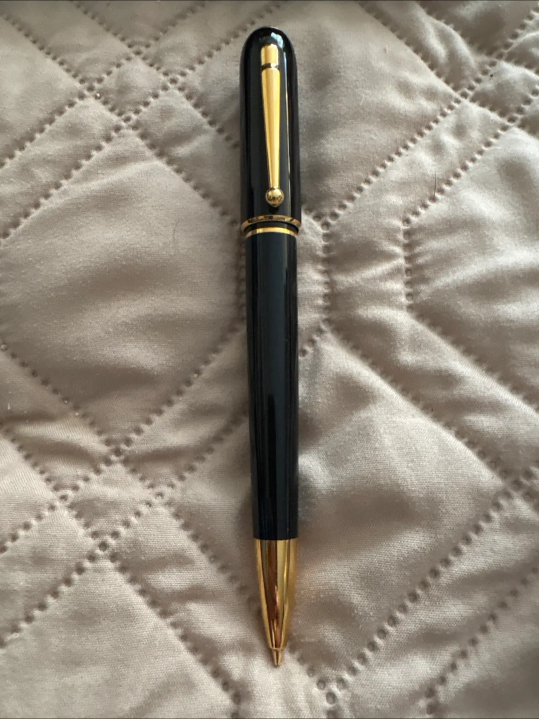 Dunhill Sidecar Black & Gold Mechanical  Pencil with Box image indicator(5)