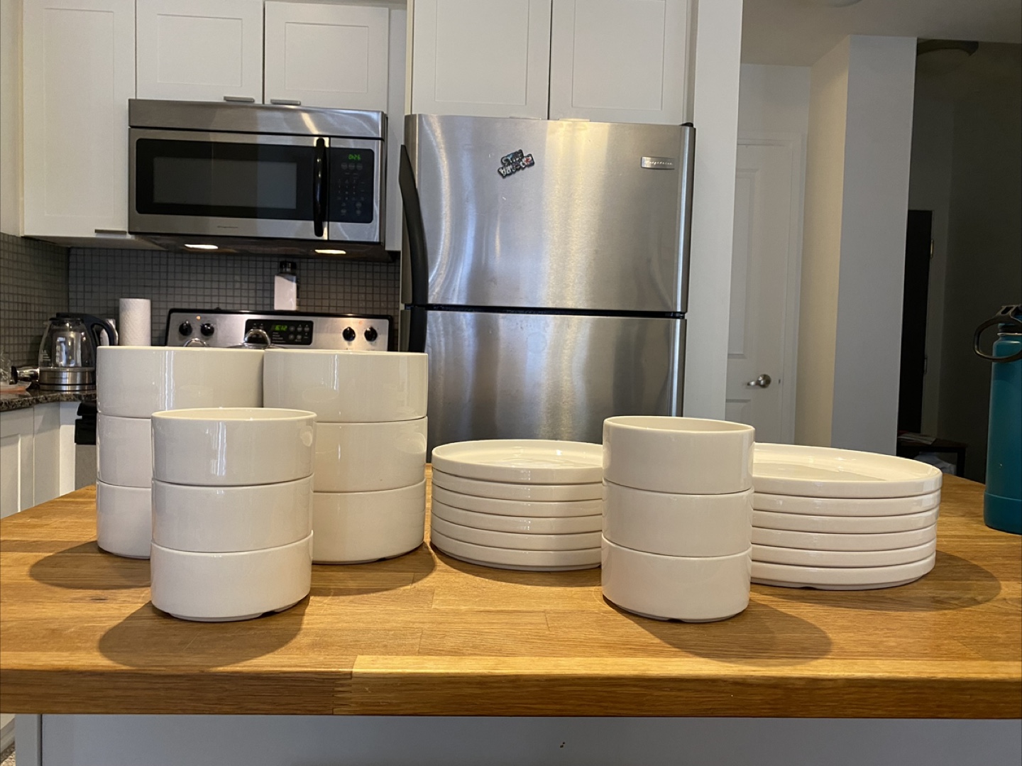 White Dinnerware Set - Plates & Bowls