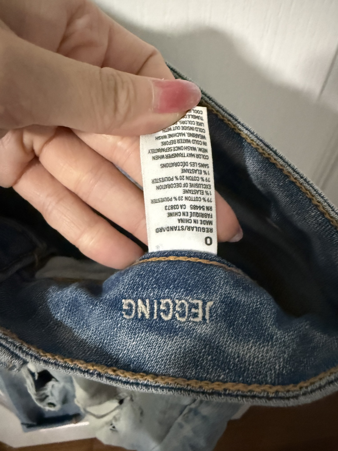 American Eagle Jegging Jeans - Size 0 - photo 3