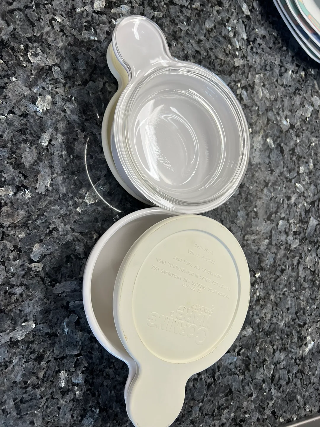 Corning Ware Grab-It White Single Serve with Lids image indicator(2)