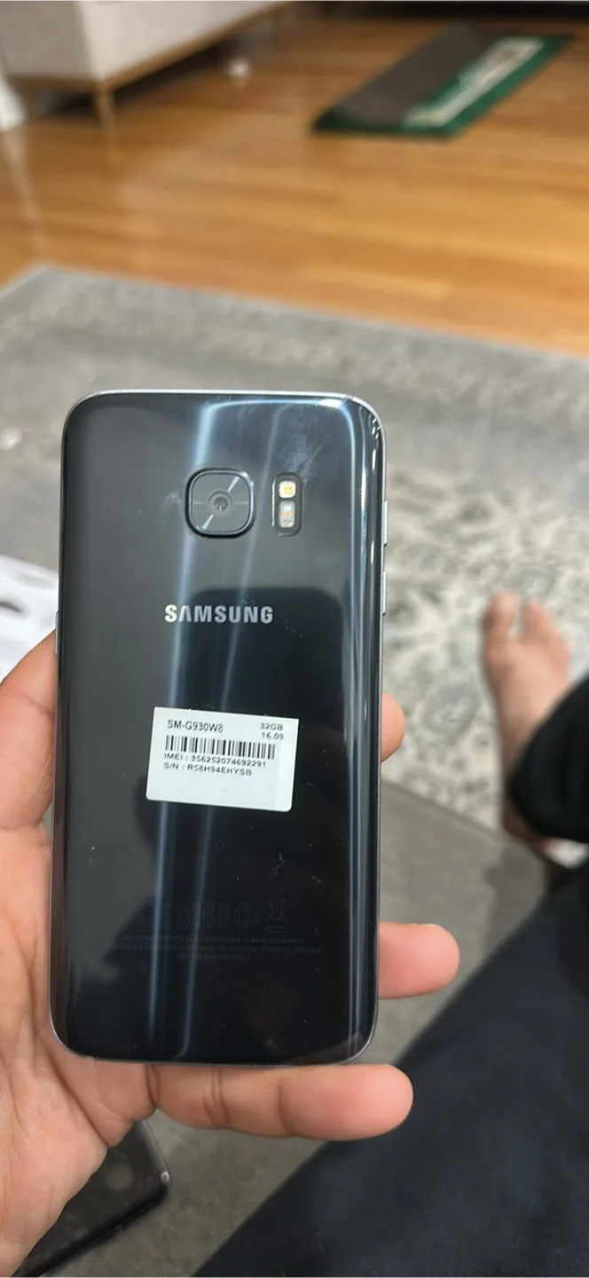 Samsung Galaxy S7 - 32GB thumbnail