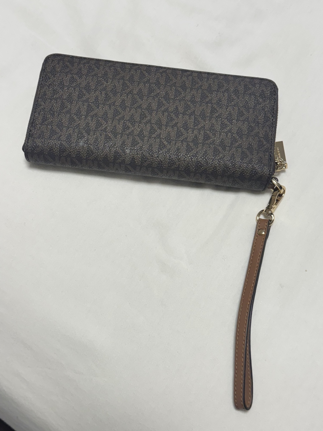 Michael Kors Wristlet - photo 3