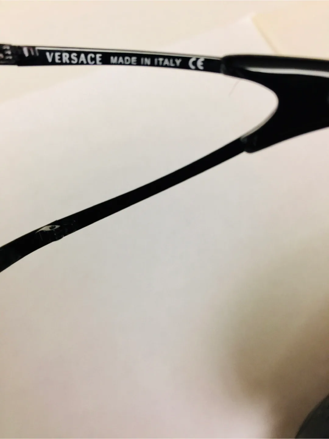 Versace Sunglasses/Serious Buyers only image indicator(5)