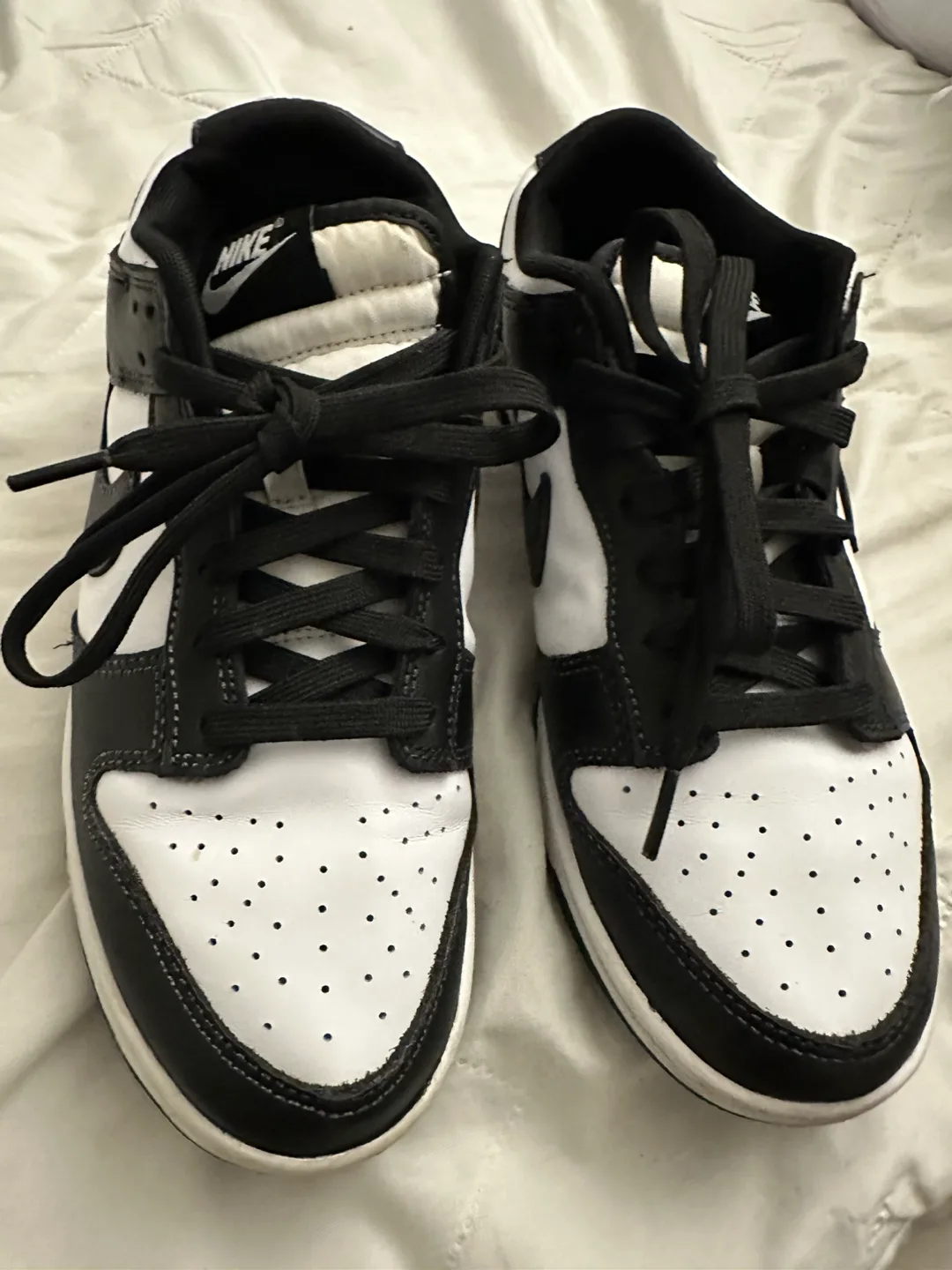 Nike Dunk Low Panda, Size 7.5 thumbnail