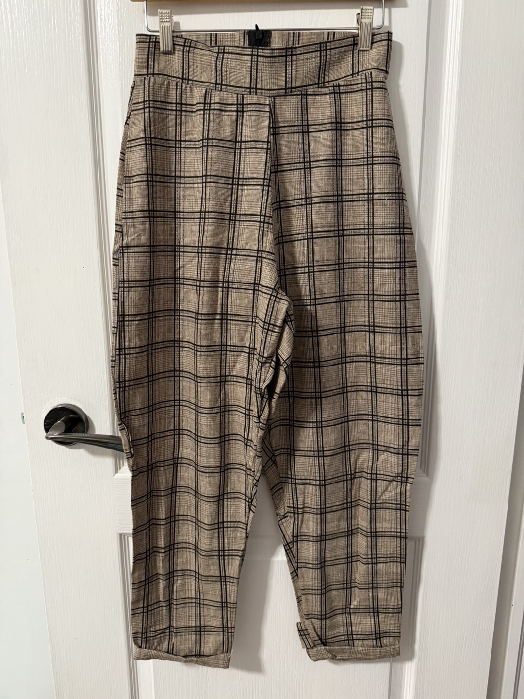PrettyLittleThing Plaid Pants - Size 4