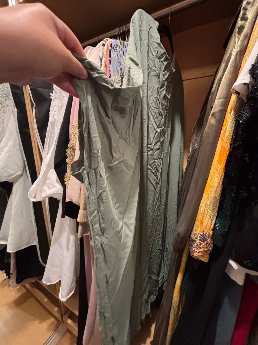 Green Dress thumbnail