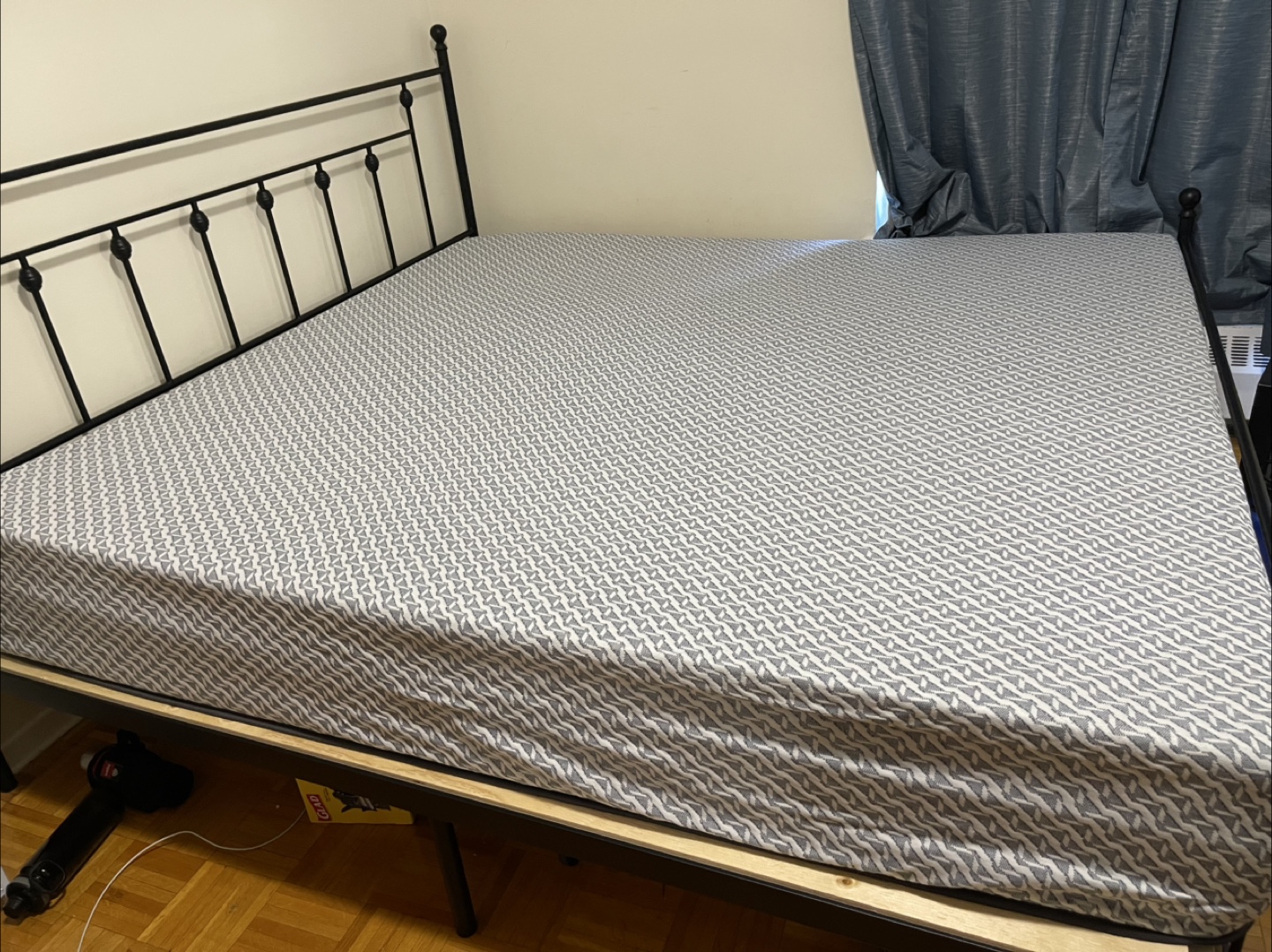 King size Bed Mattress and Bed frame - photo 2