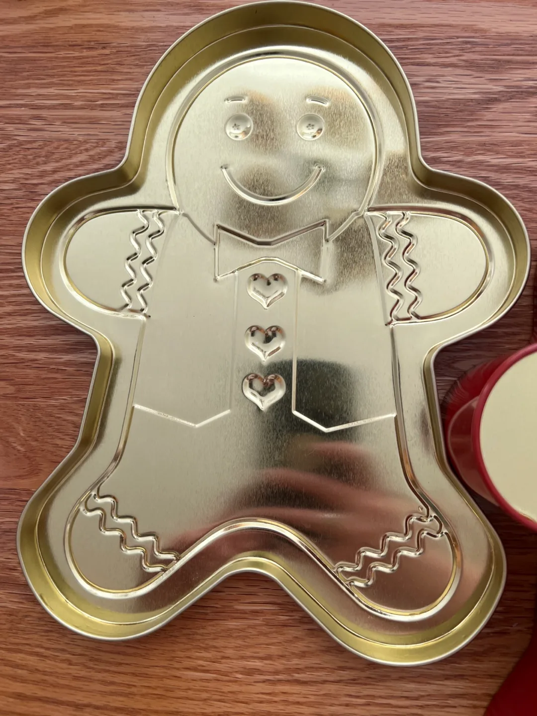 Walkers Gingerbread Man Tin image indicator(4)