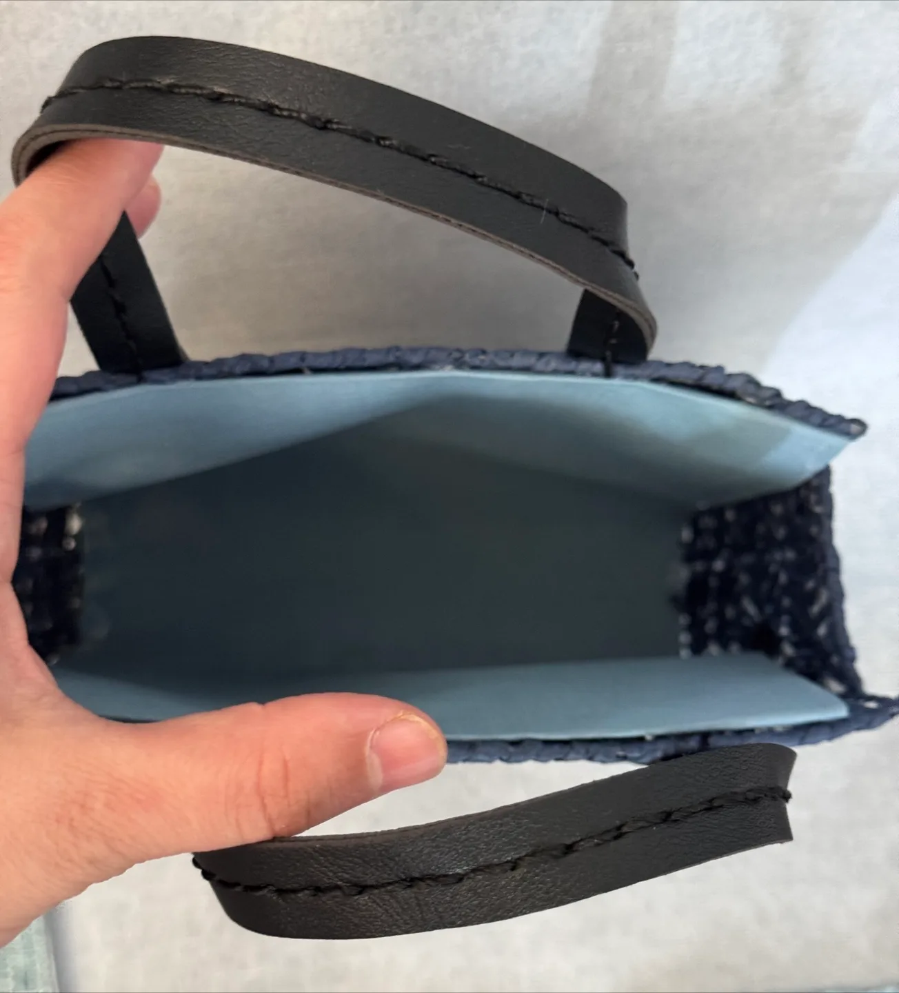 Brand new Rafia handbag image indicator(3)