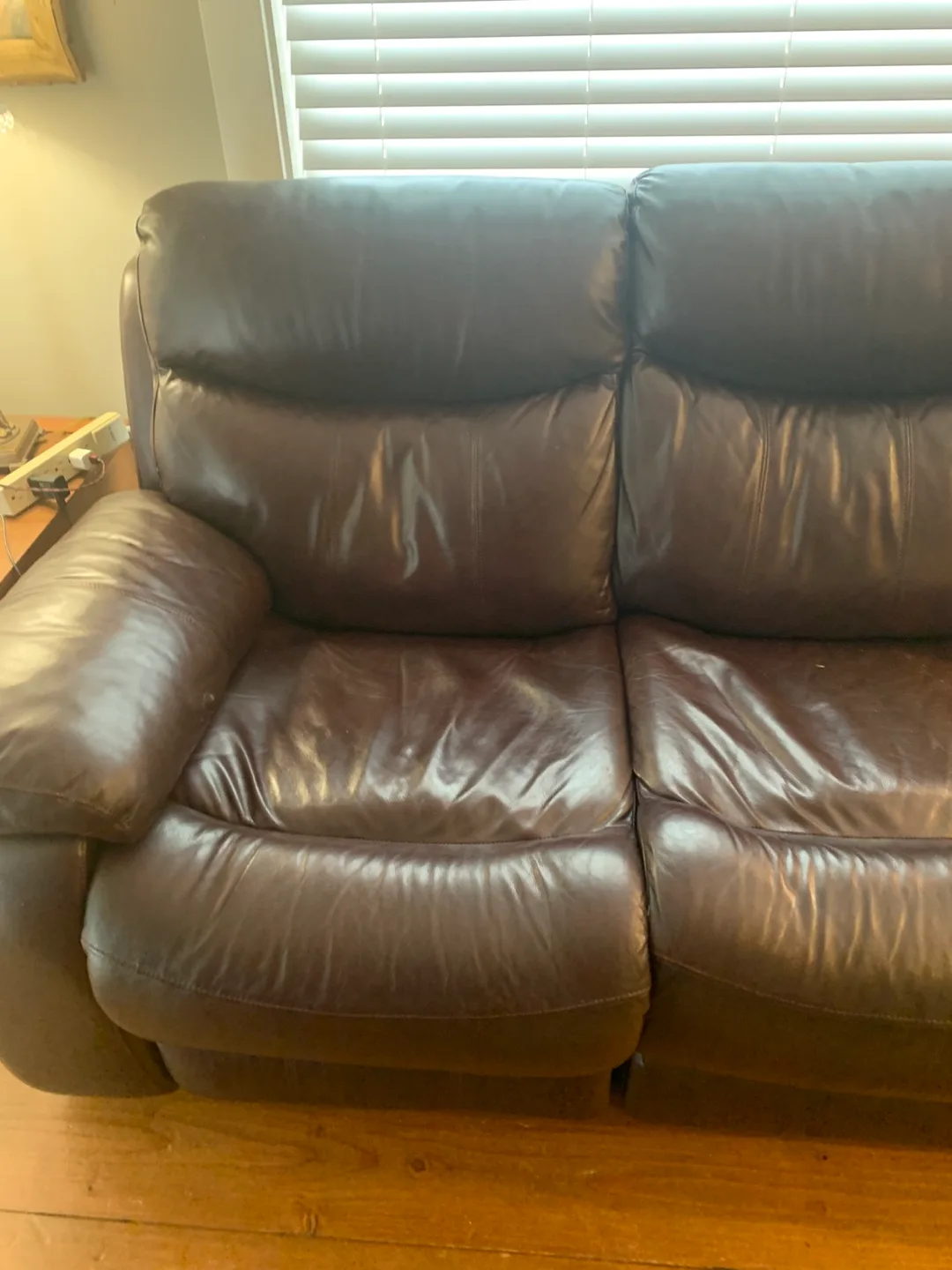 Brown Leather Reclining Sofa with Console image indicator(4)