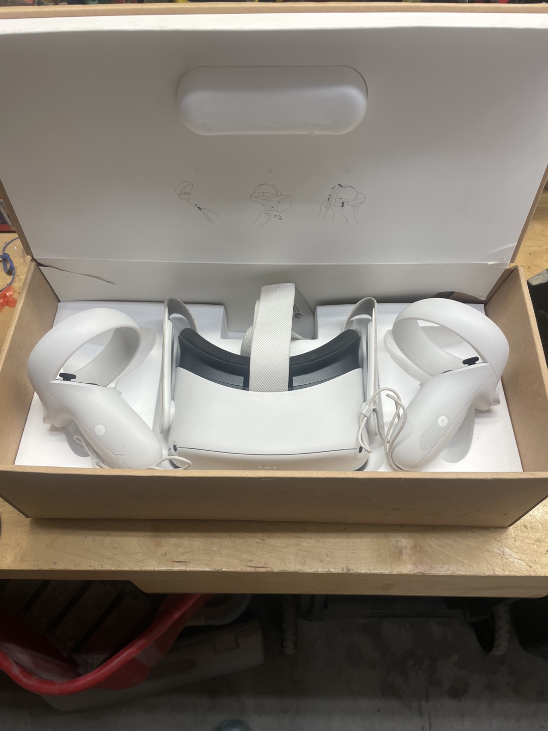 Meta Quest 2 VR Headset - Like New!