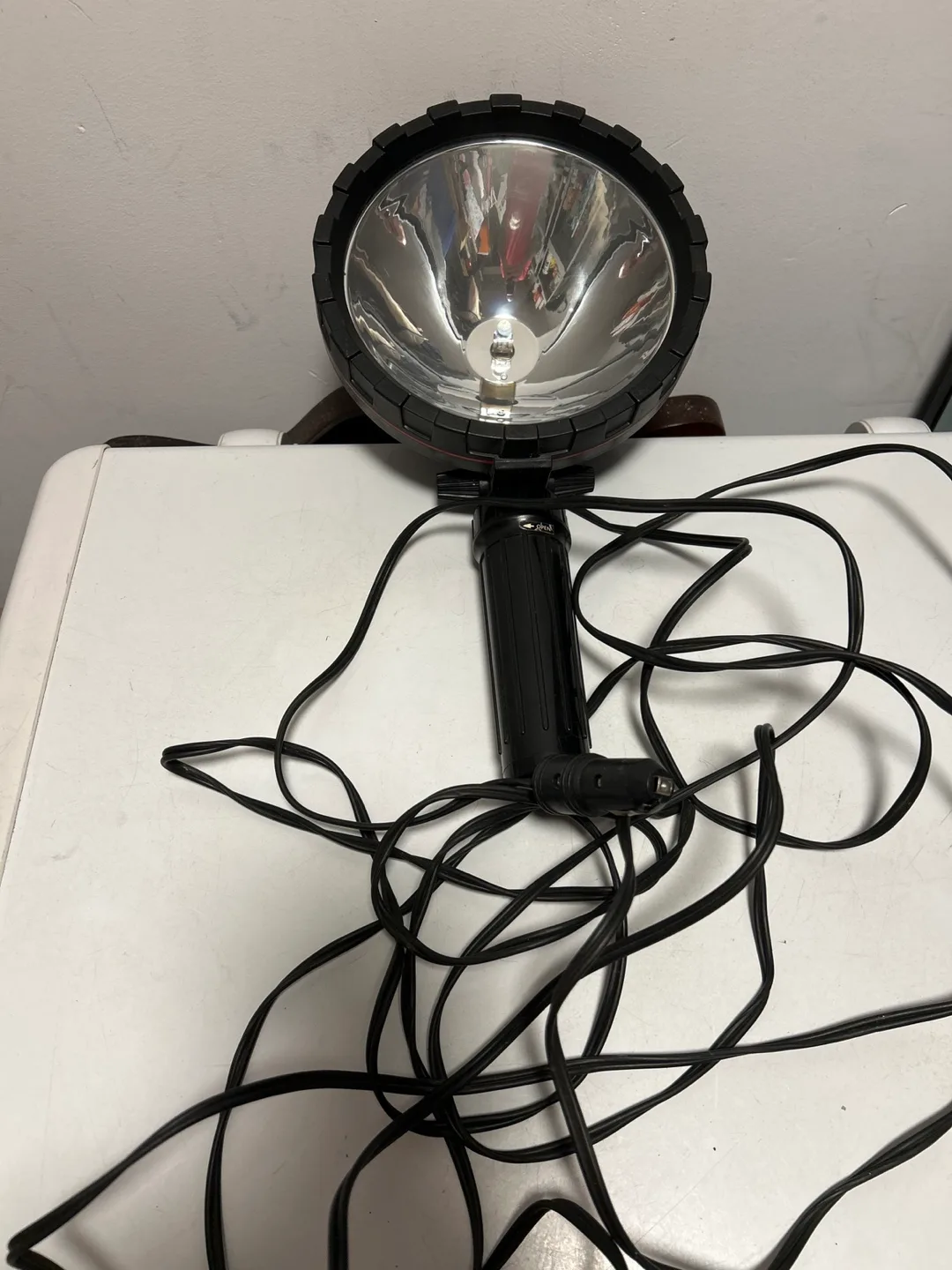 MotoMaster Spotlight image indicator(2)