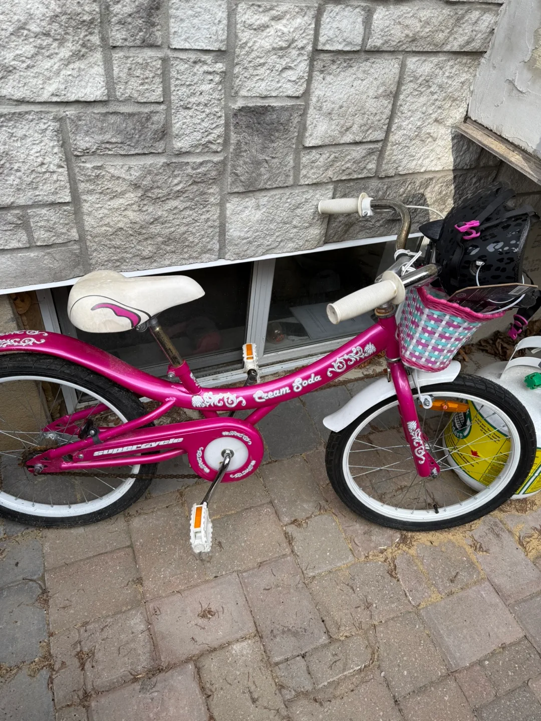 Supercycle Cream Soda Girls' Bike - Pink thumbnail
