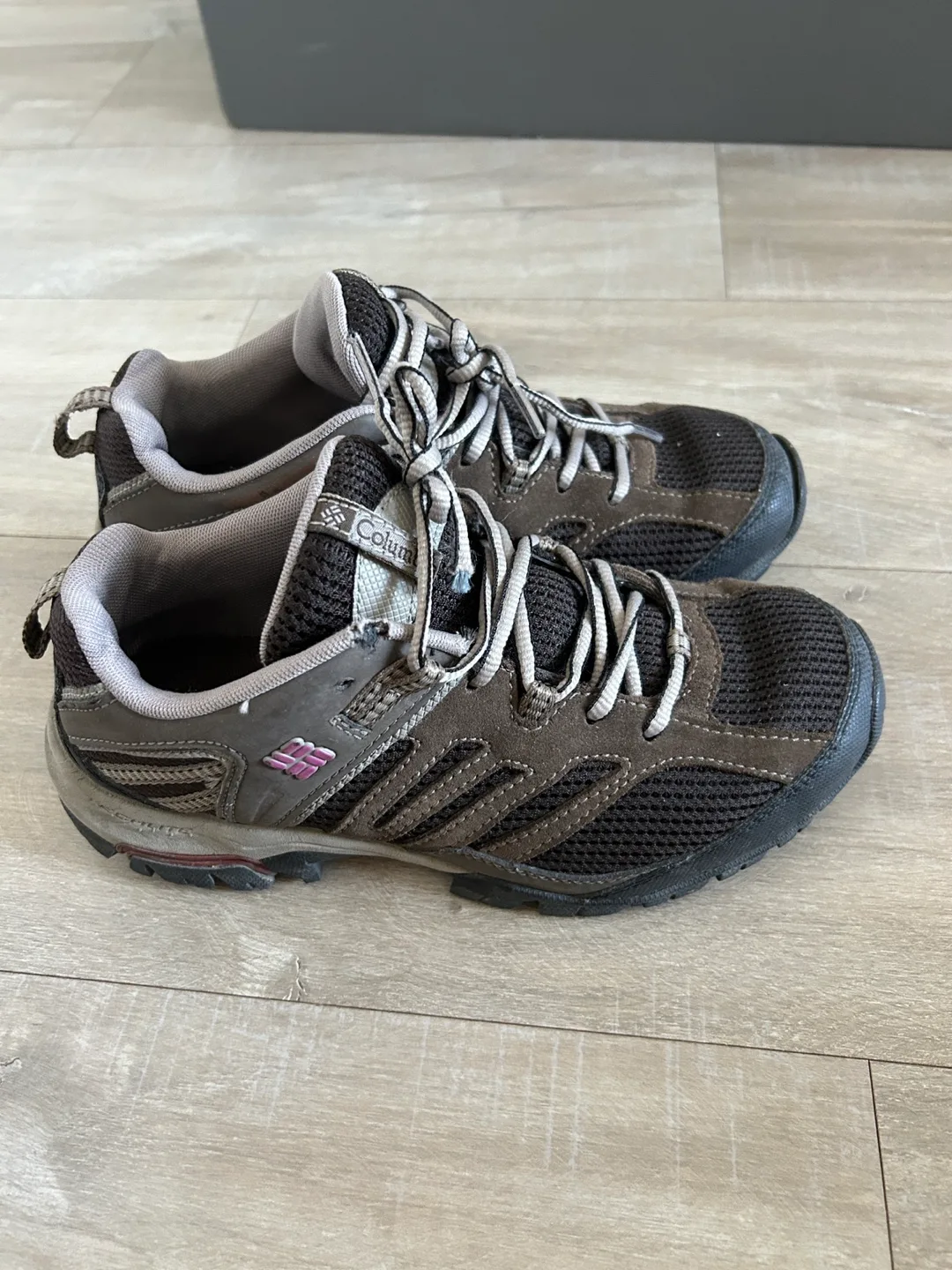 Columbia BL3705-219 Hiking Shoes - US 7 thumbnail