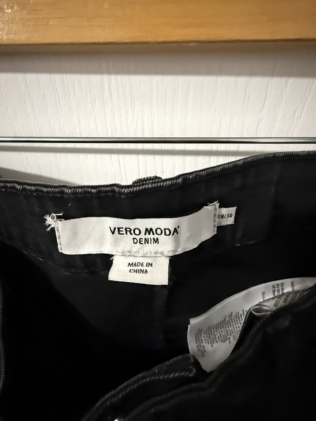 Vero Moda Black Denim Jeans - Size 28/30 - photo 3