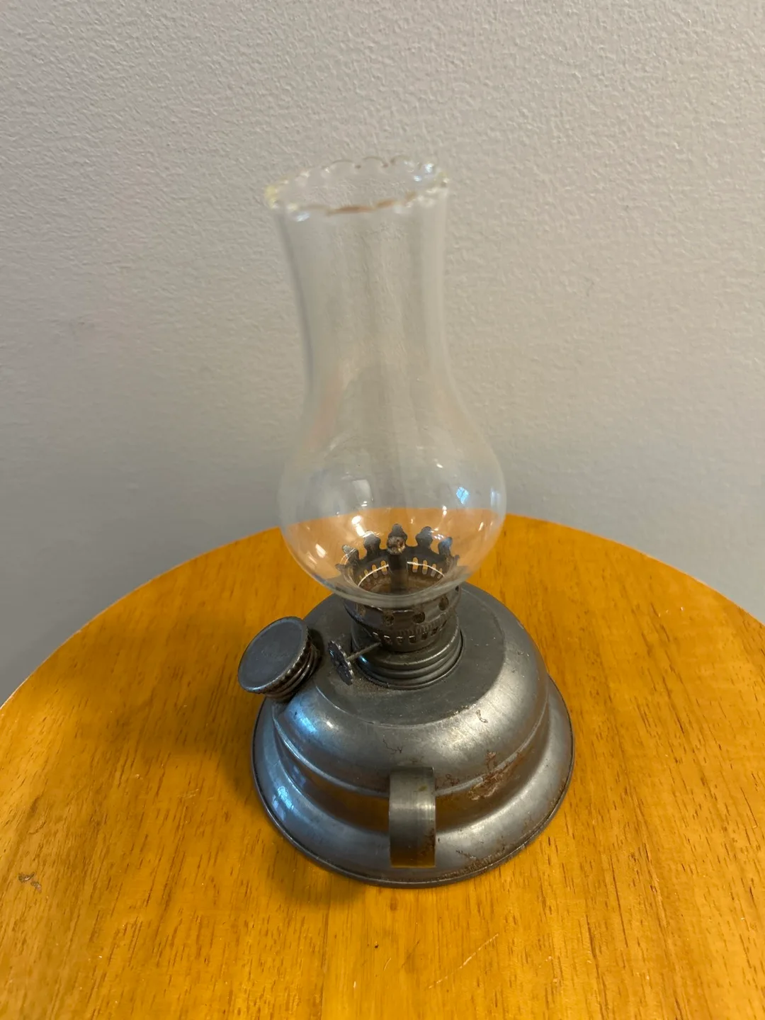 Vintage style Oil Lamp image indicator(2)