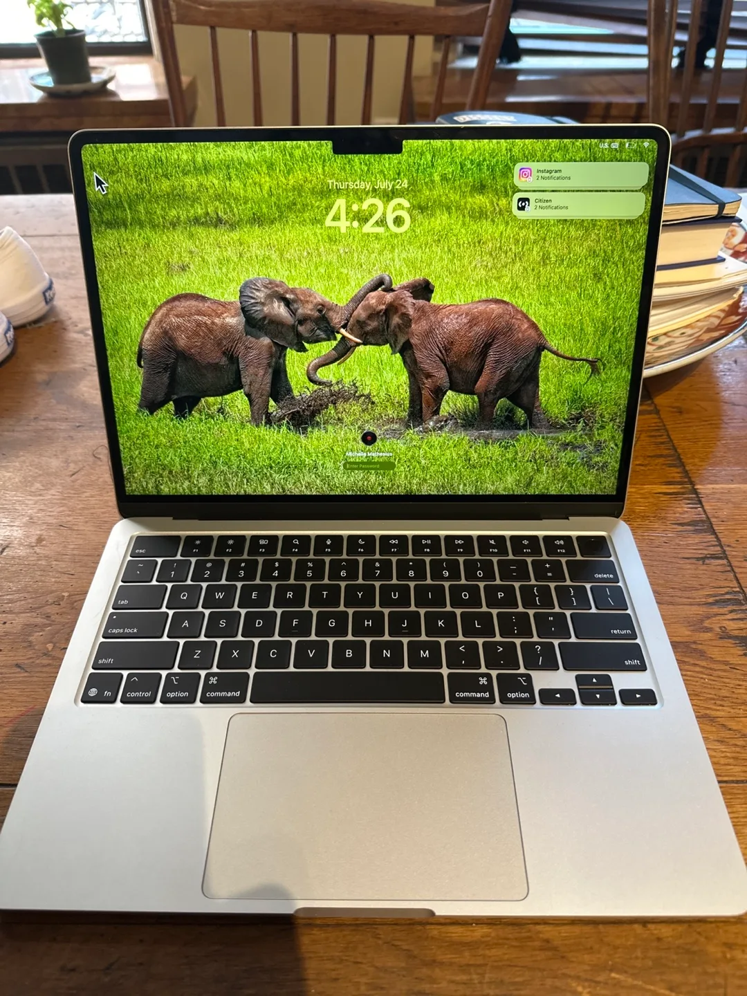 MacBook Air 13-inch, Apple M4 Chip thumbnail