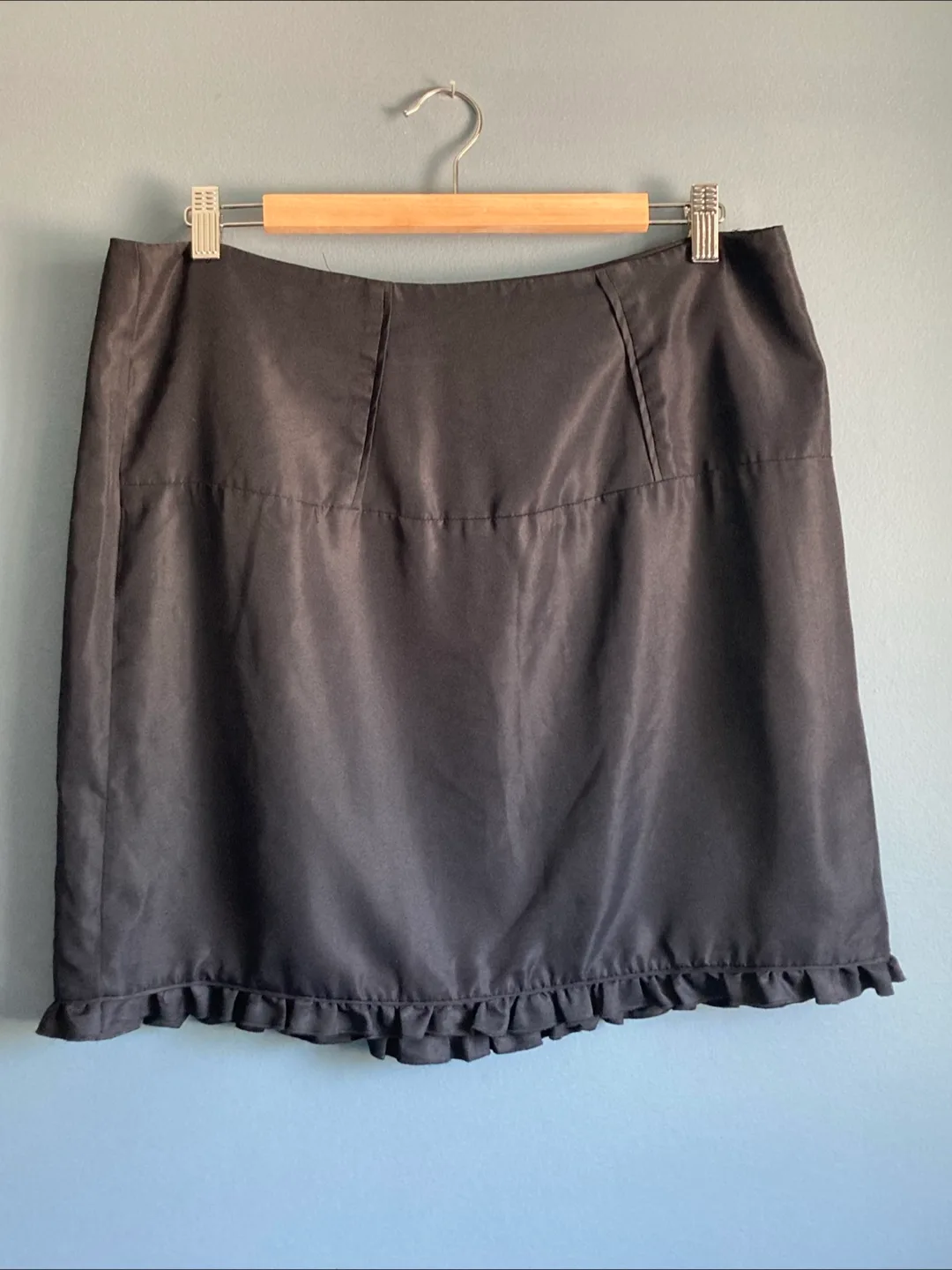 Banana Republic Black Skirt - Size 14 thumbnail