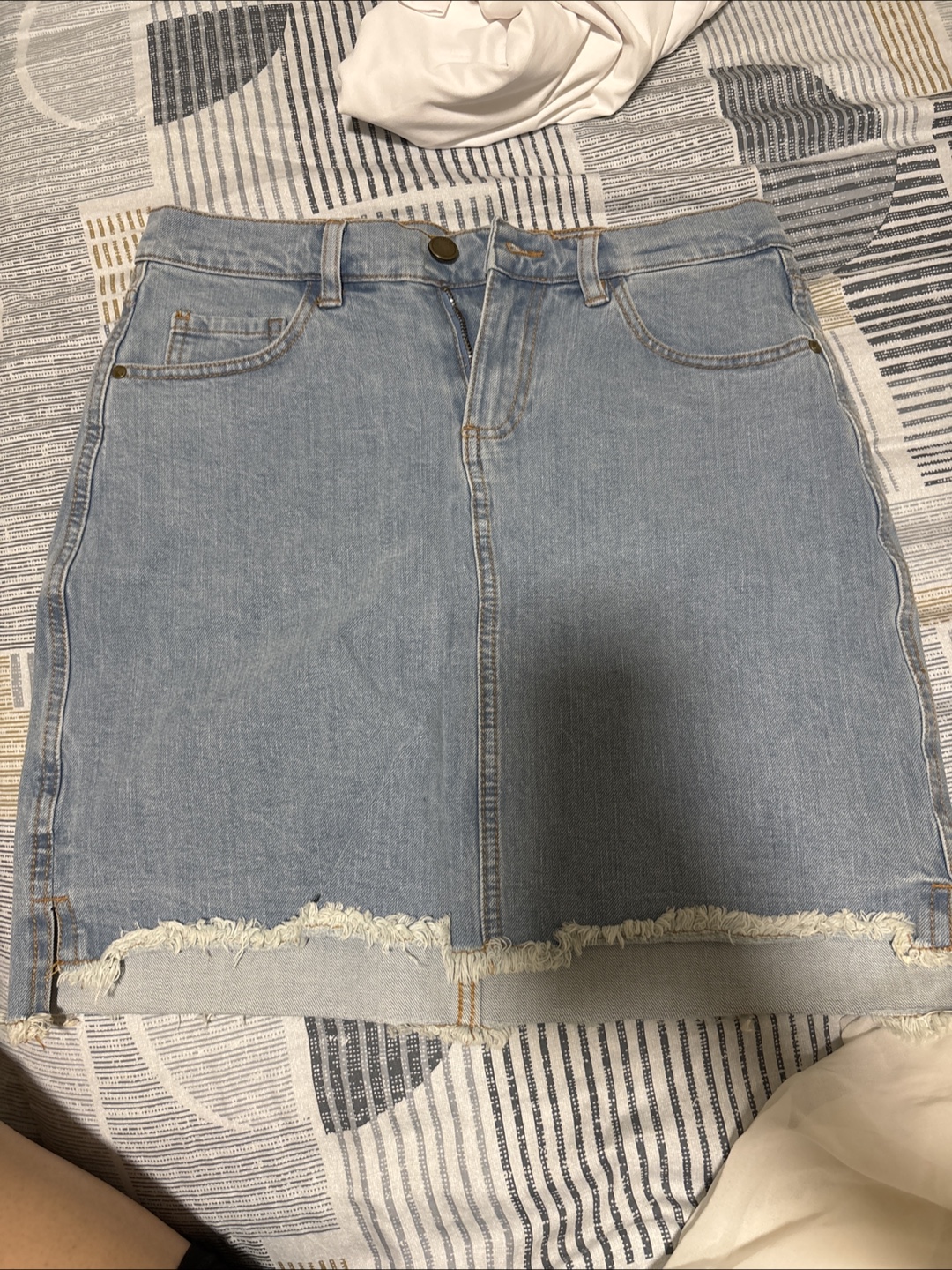 Lolë Denim Skirt - Size 26