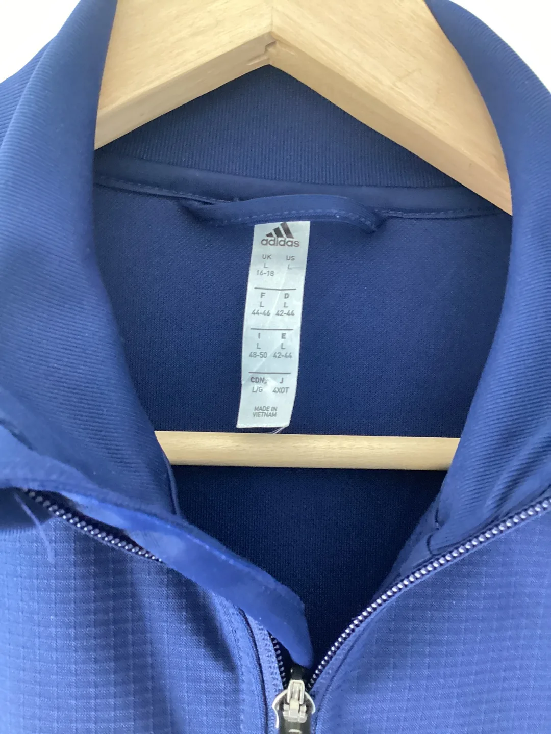 Adidas AEROREADY Training Jacket - Size L image indicator(2)