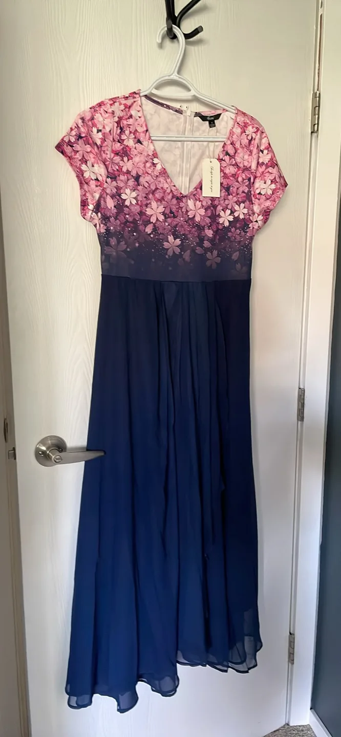 Chaulmo Dress - Size M - Floral/Navy thumbnail