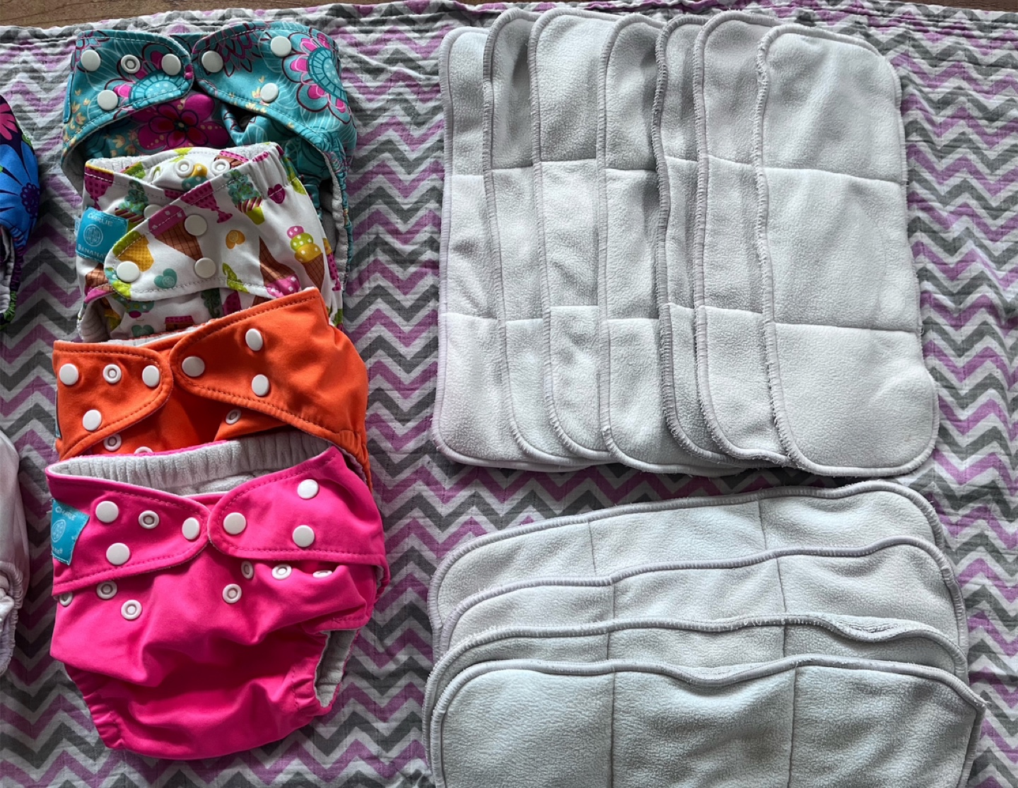 Cloth Diapers & Inserts - Mixed Lot - photo 4