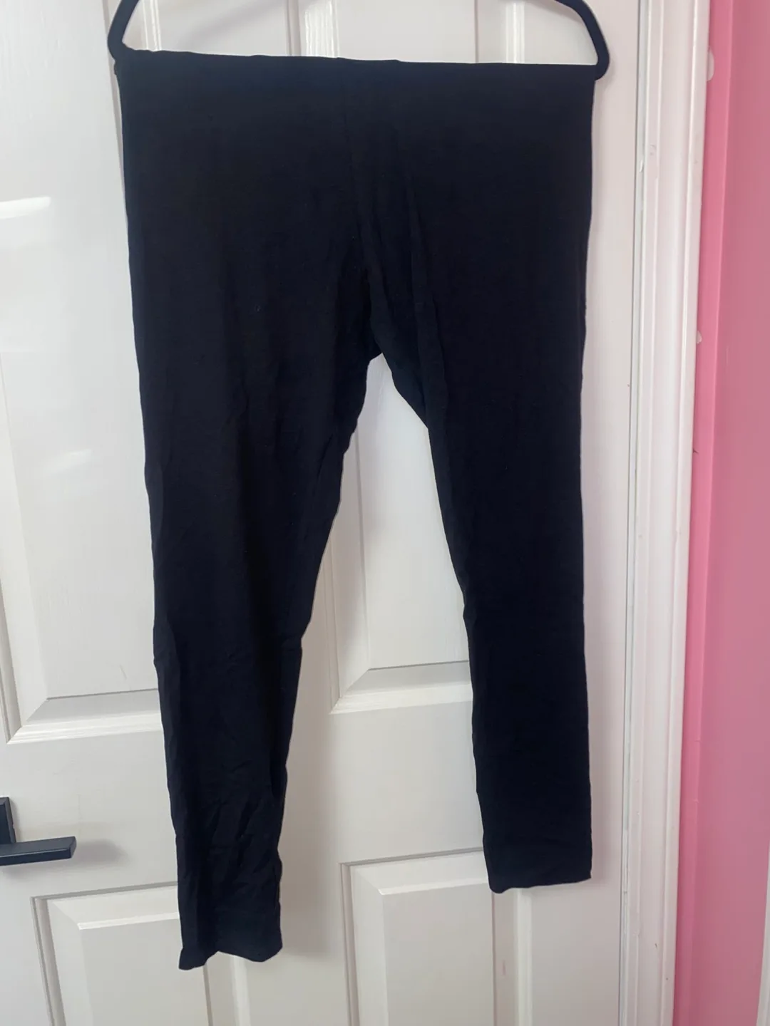 H&M Black Leggings thumbnail