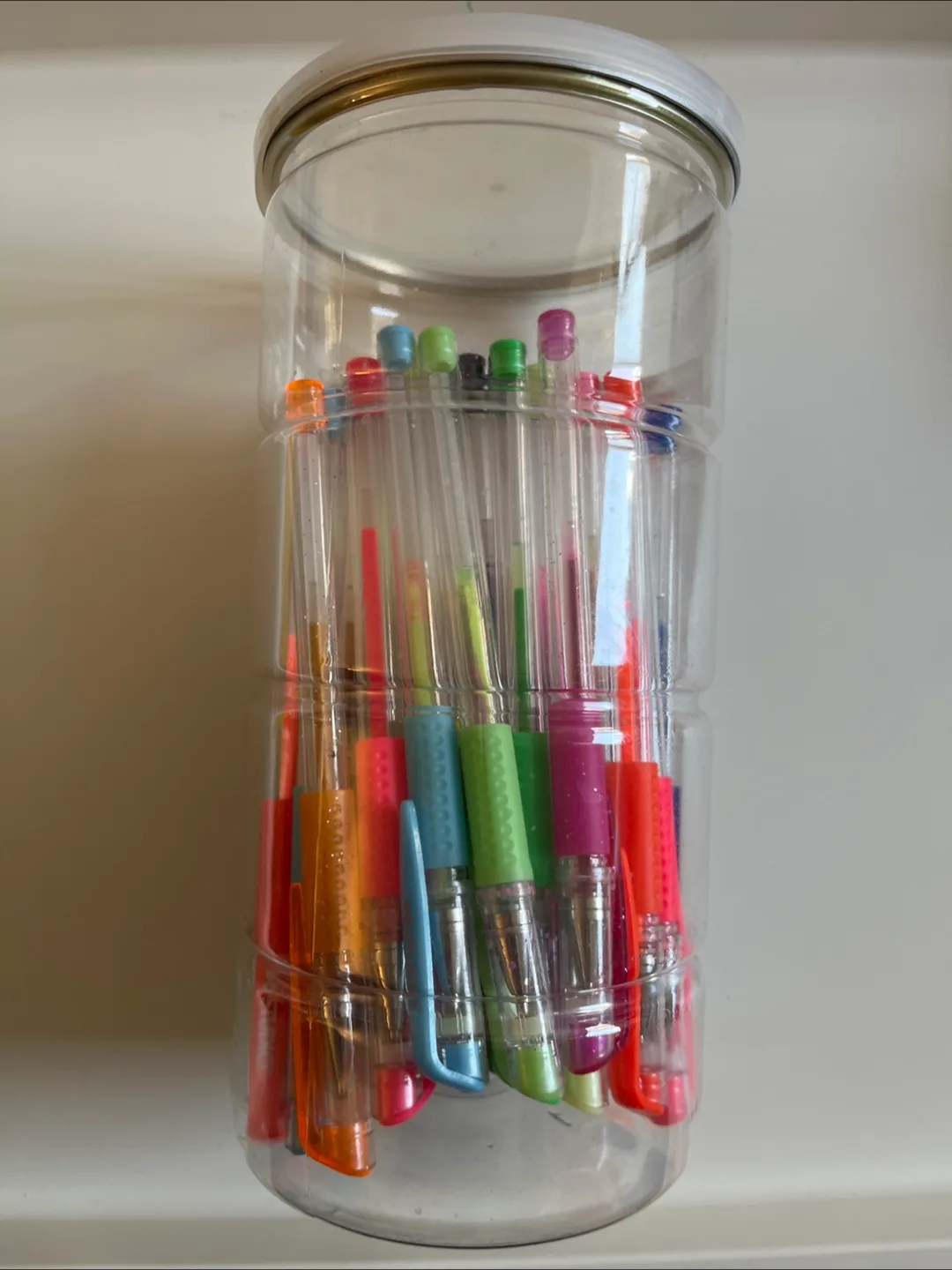 Jar of colourful gel pens thumbnail