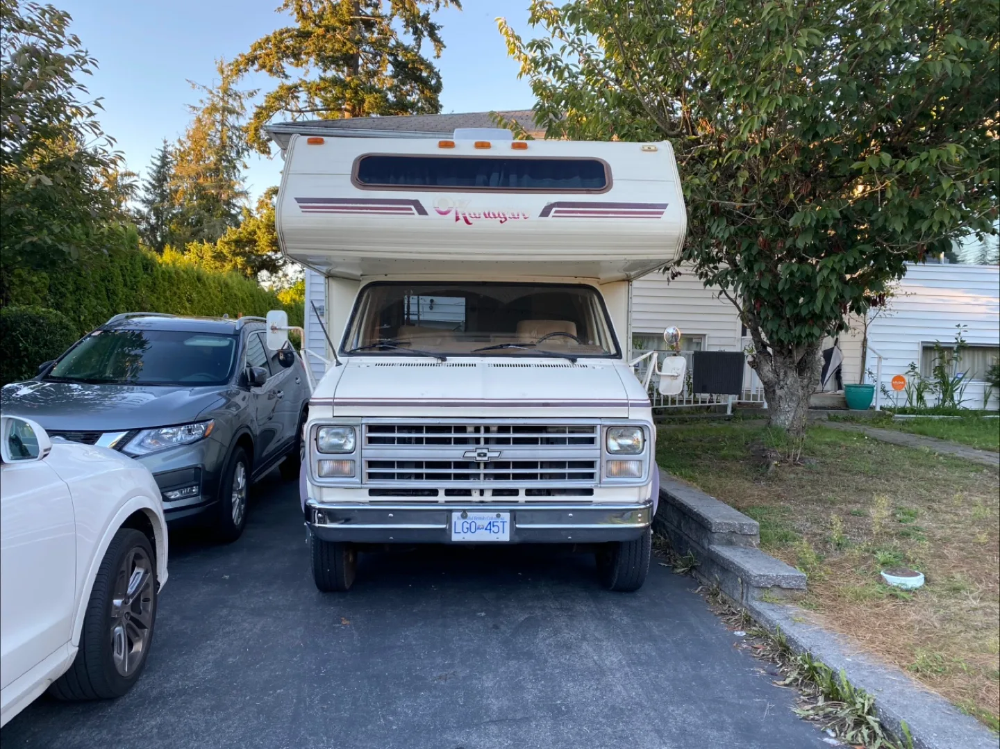 Okanagan RV Motorhome thumbnail