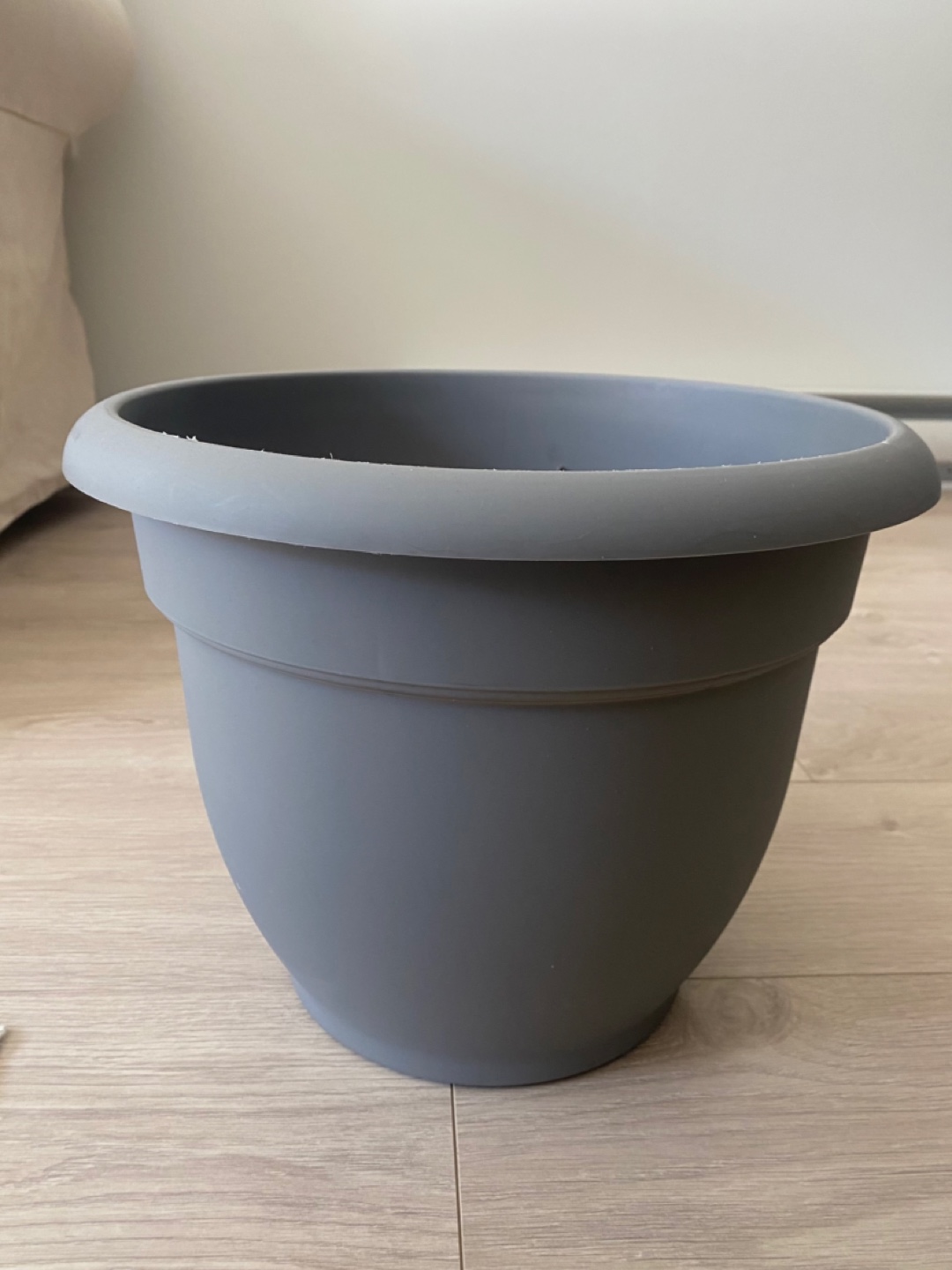 Self-watering planter