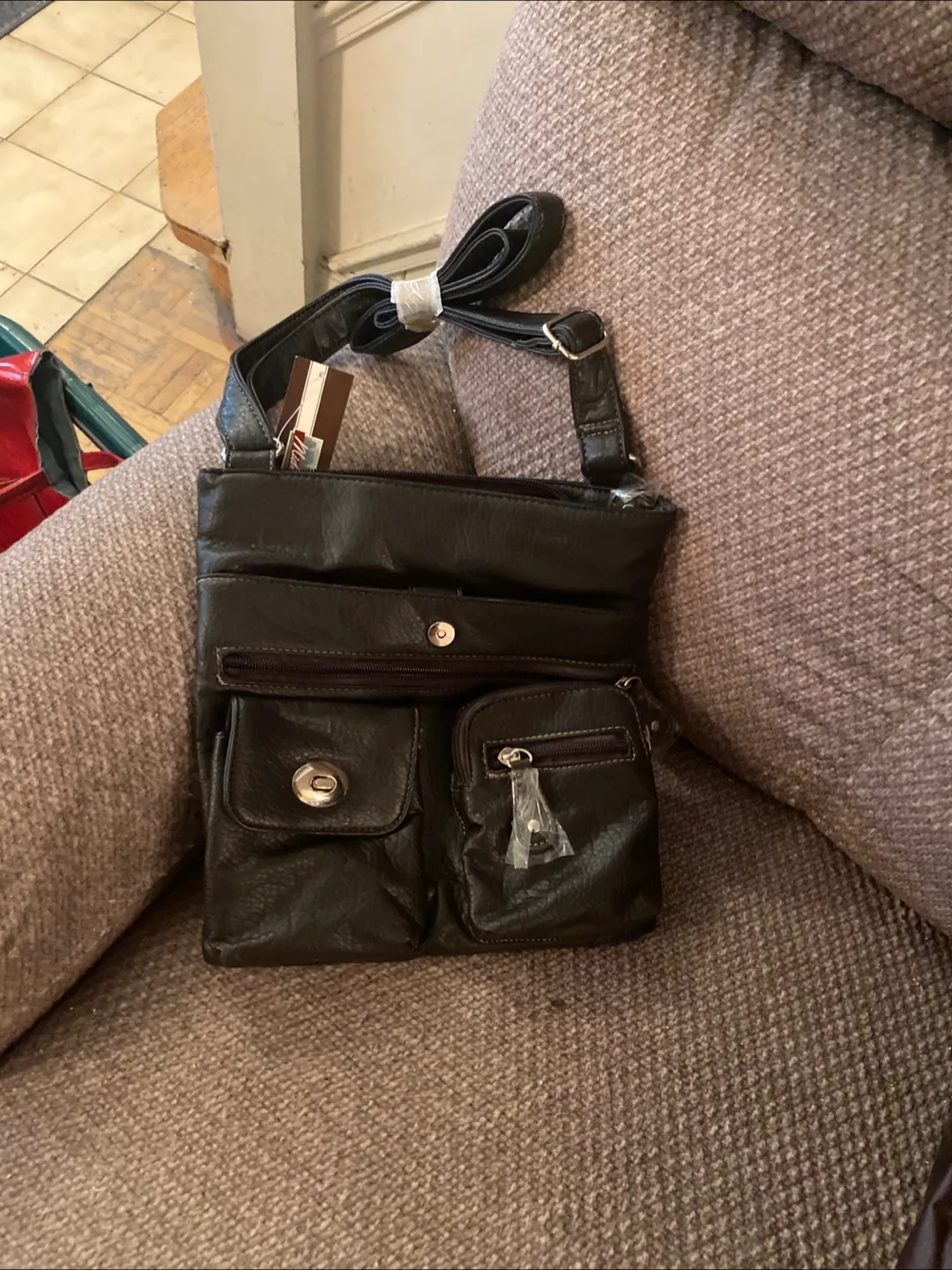Black Crossbody Bag with Pockets