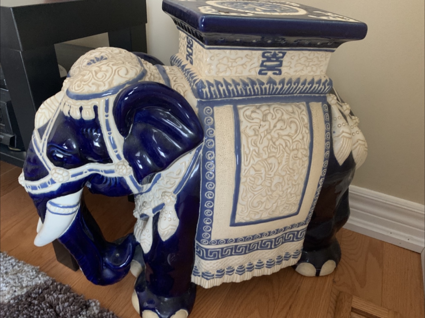 Elephant Garden Stool - Blue & White