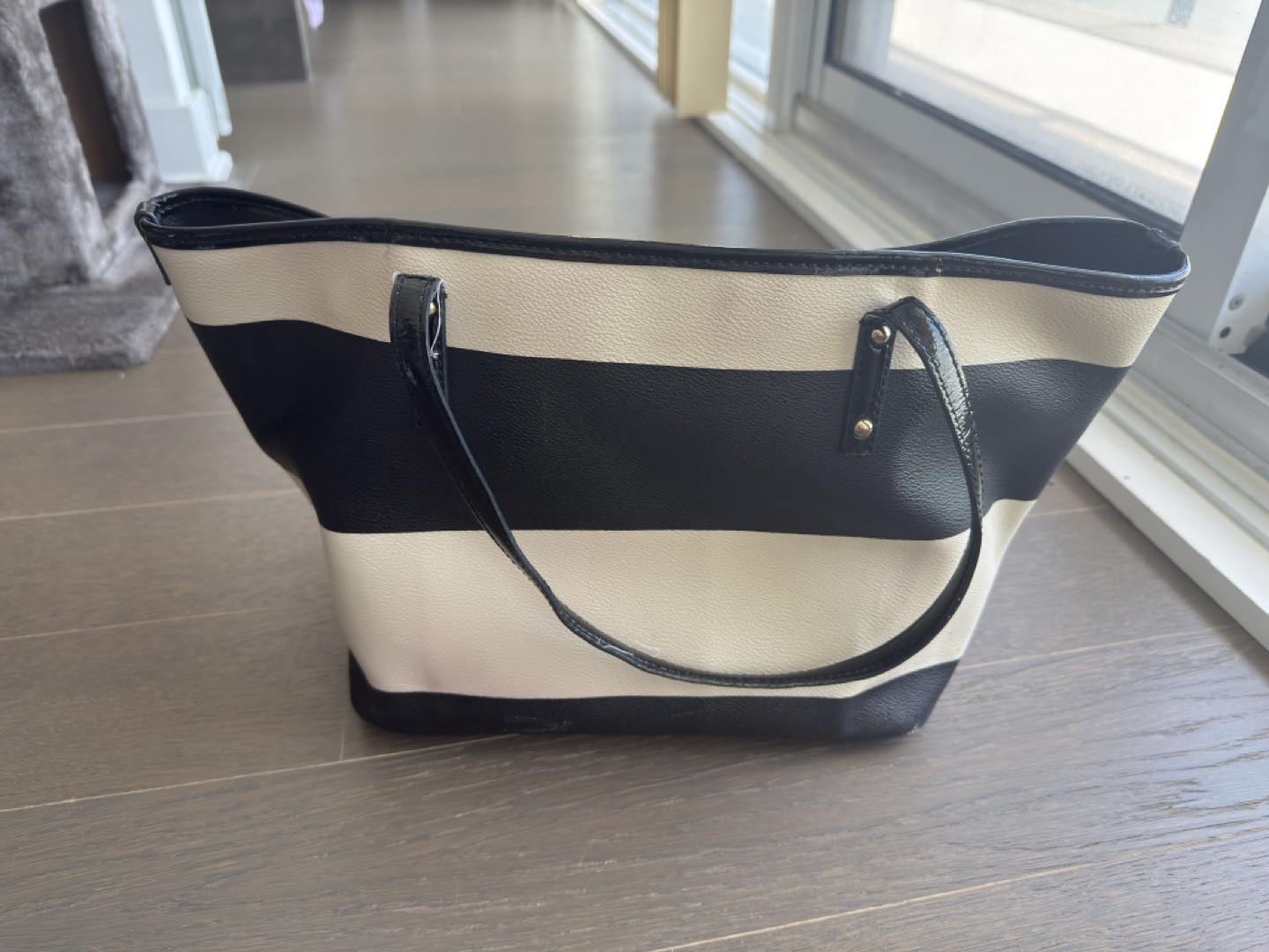 Kate Spade Black & White Striped Tote Bag - photo 3