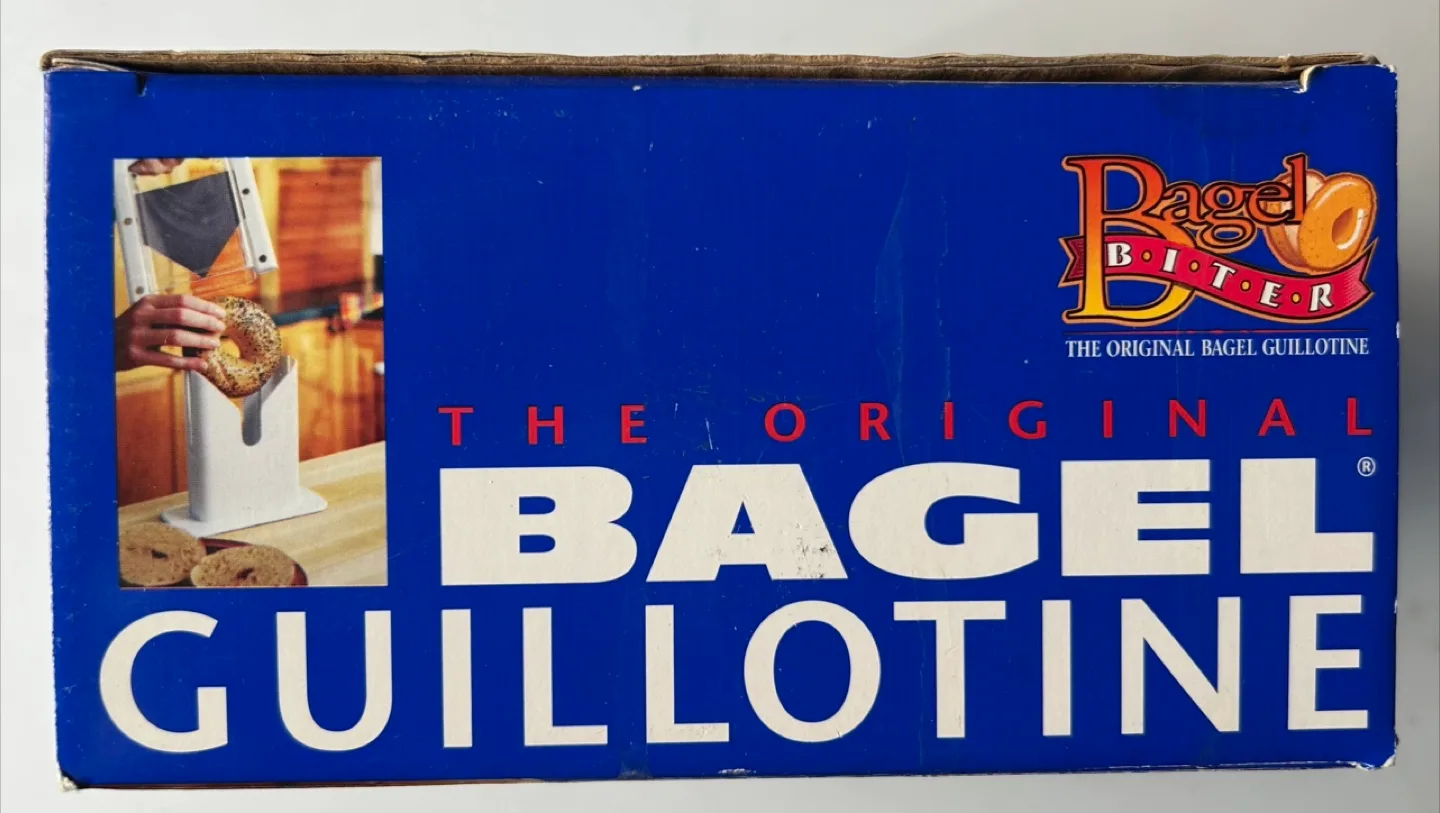 Bagel Guillotine - The Original Bagel Slicer image indicator(4)