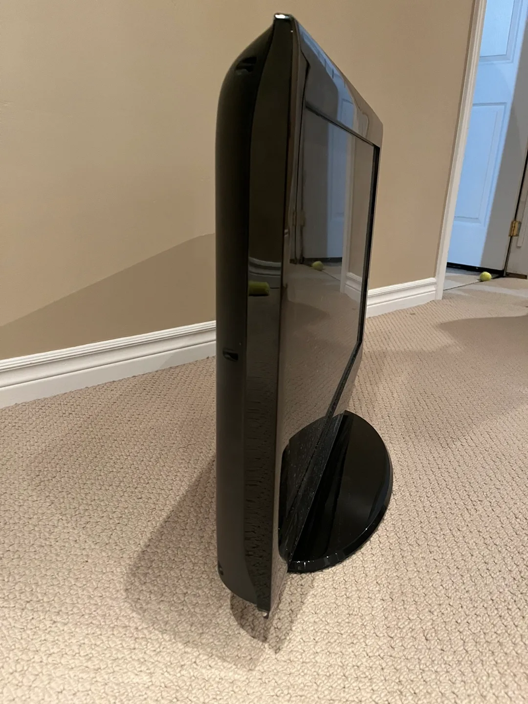 Samsung LCD TV thumbnail