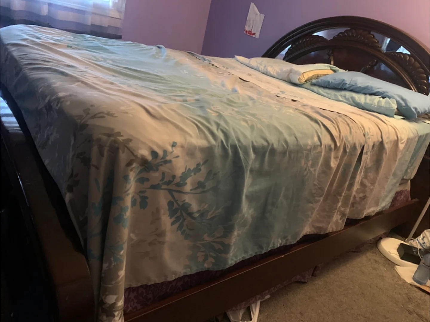 Dark Wood Bed Frame(Queen size) image indicator(3)