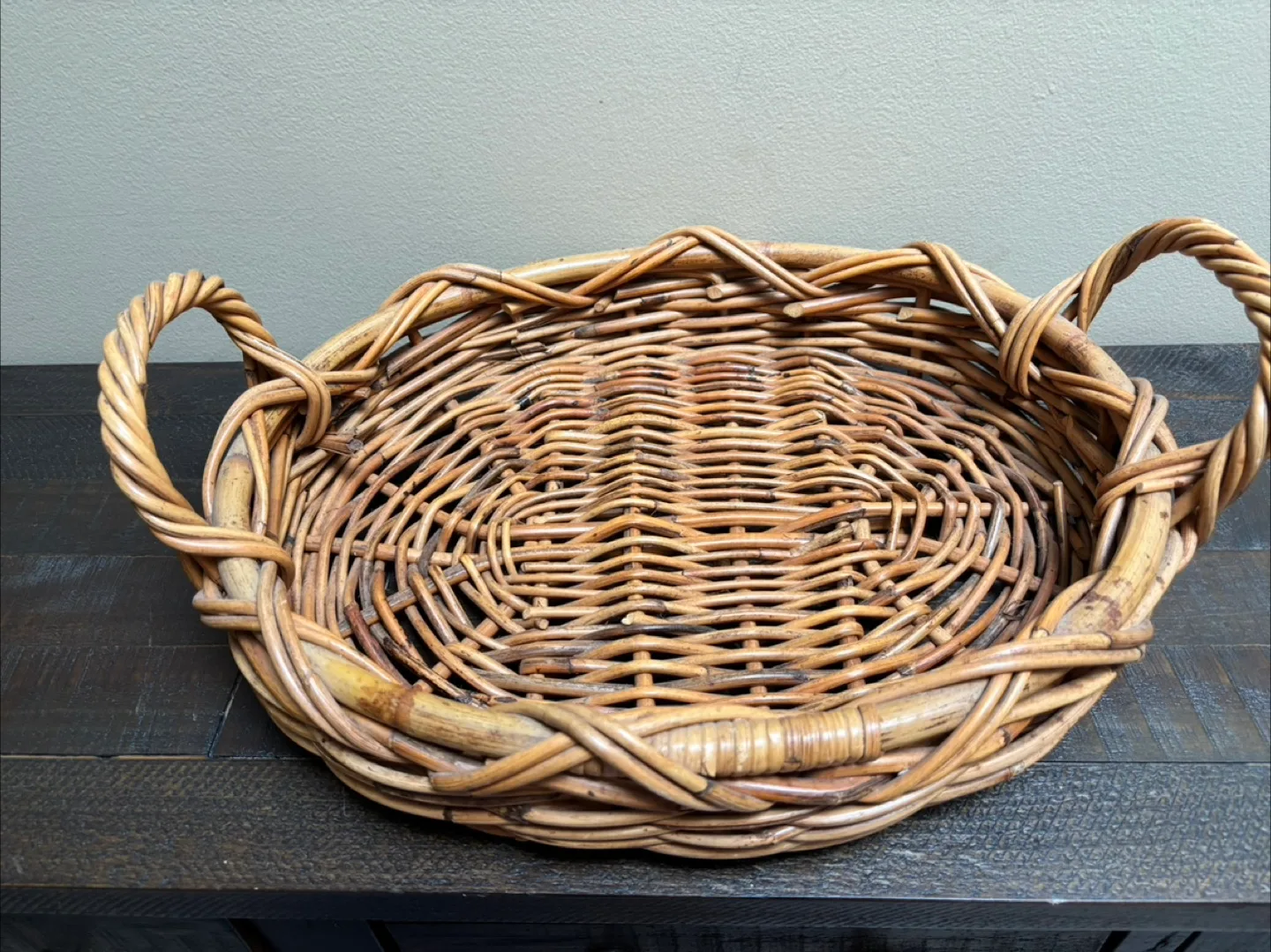 🇨🇦Wicker Basket with Handles, Round thumbnail