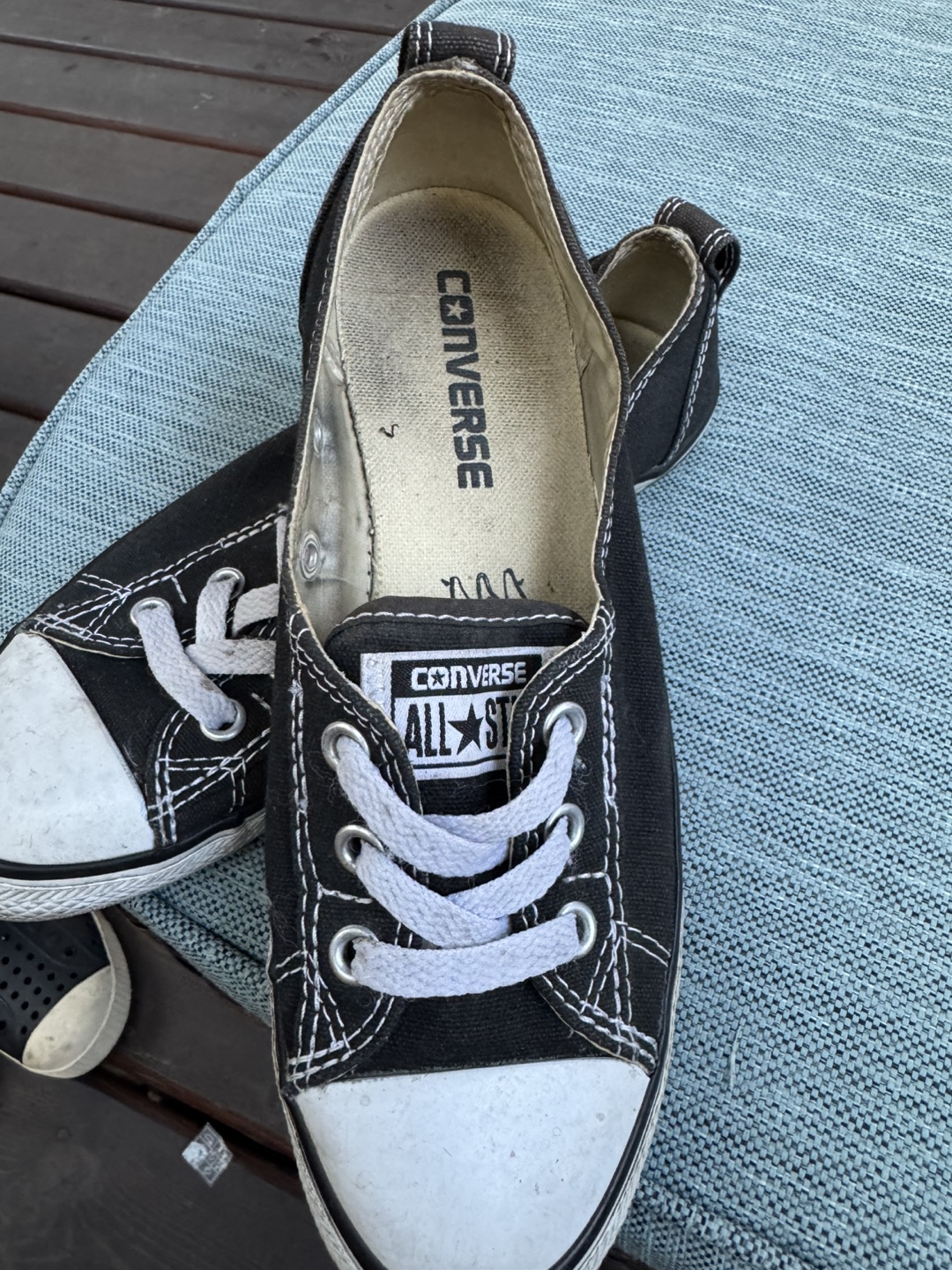 Mixed Heels Bundle: Michael Kors, Converse, Guess - photo 5