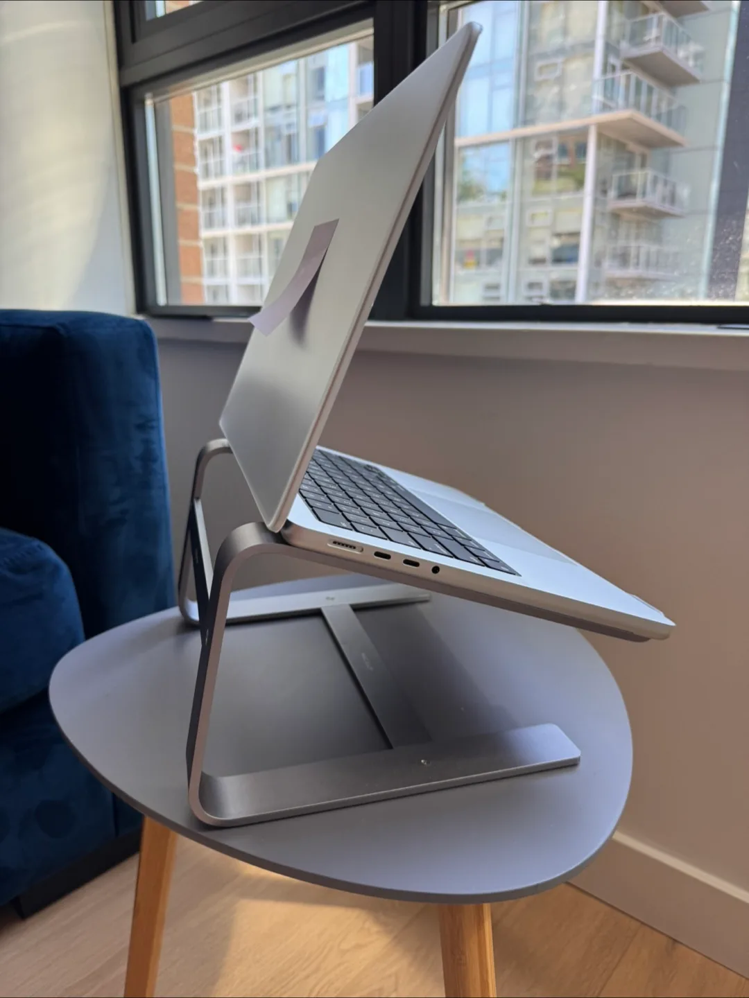 Macally Aluminum Laptop Stand thumbnail