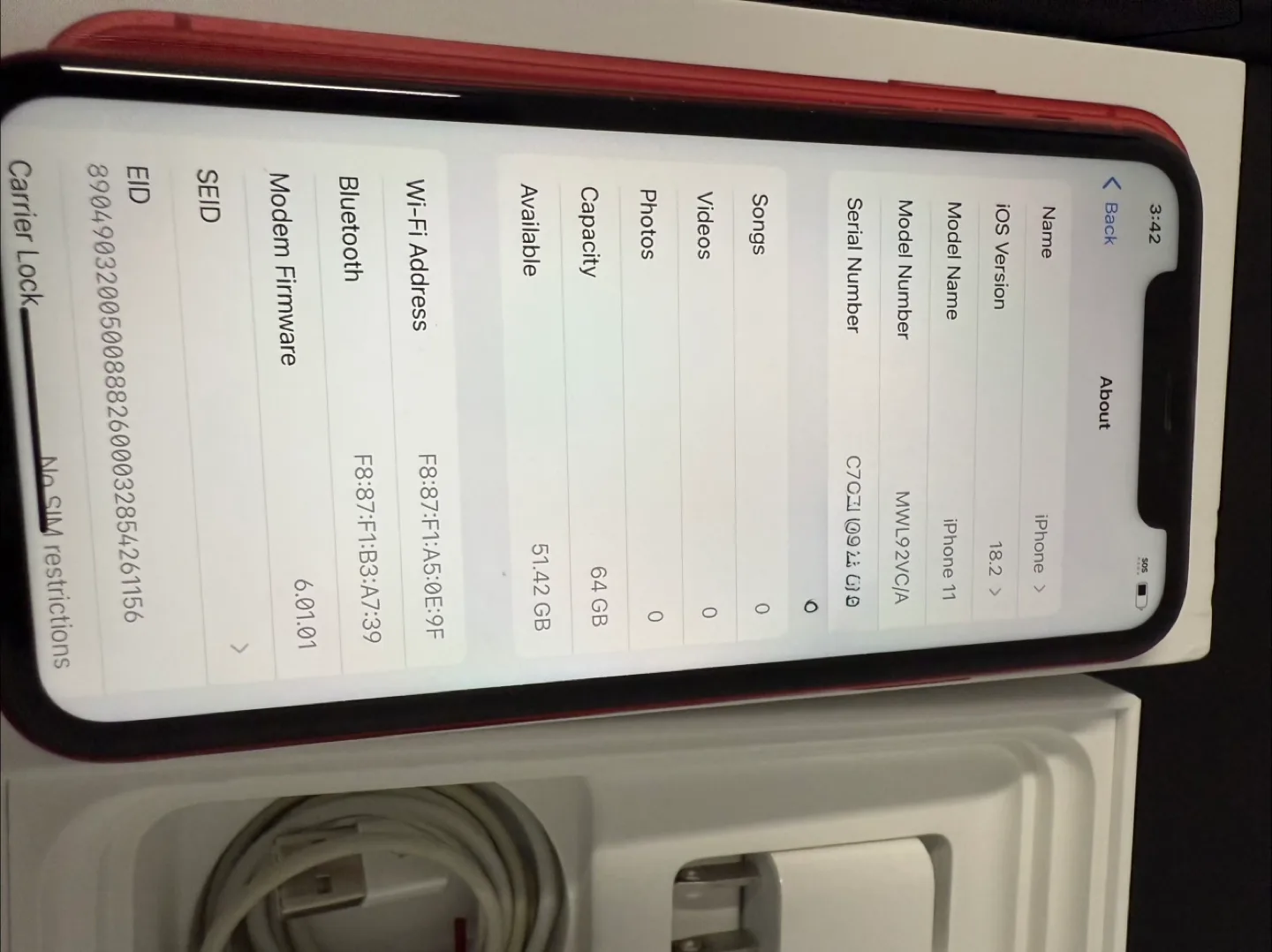 Apple iPhone 11 (PRODUCT)RED 64GB - Like New! image indicator(3)