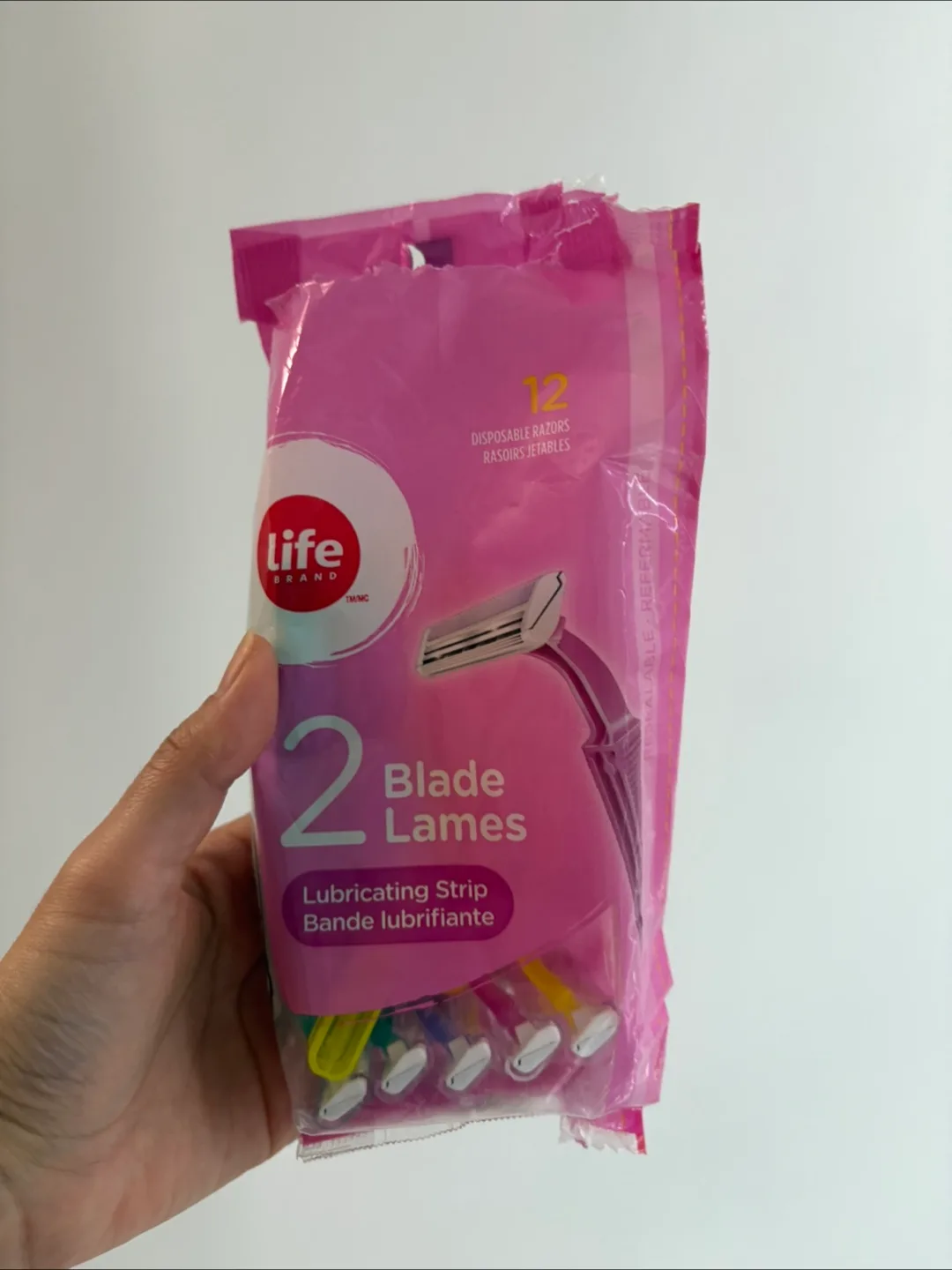 2 Blade Disposable Razors thumbnail