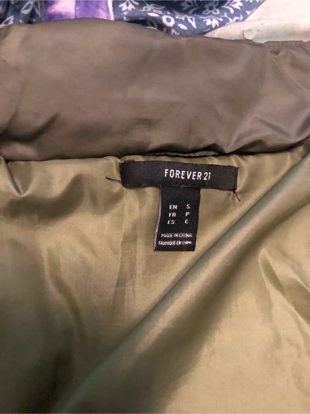 Forever 21 Puffer Vest - Size Small image indicator(2)