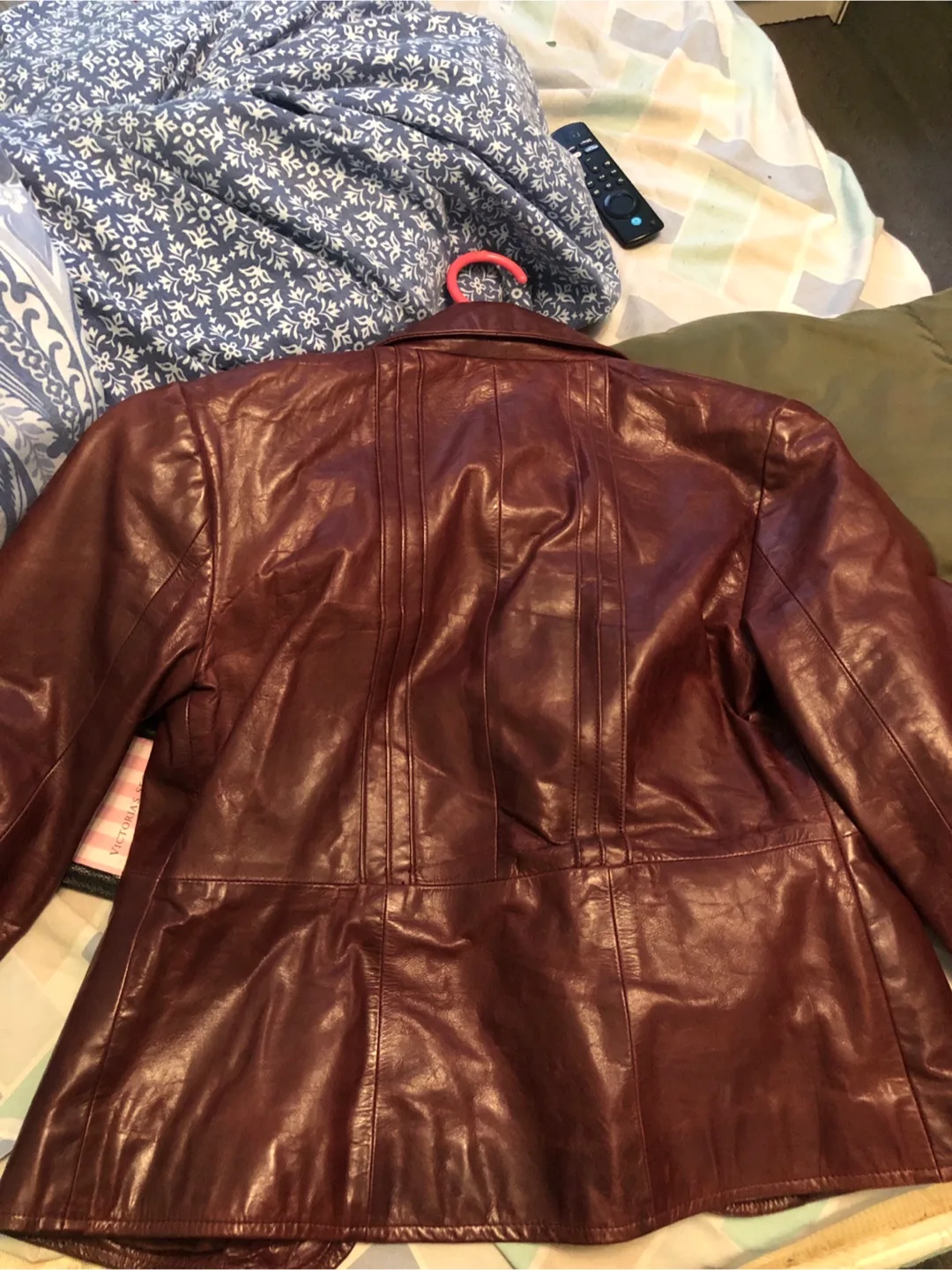 Banana Republic Leather Jacket - Size 0 image indicator(3)