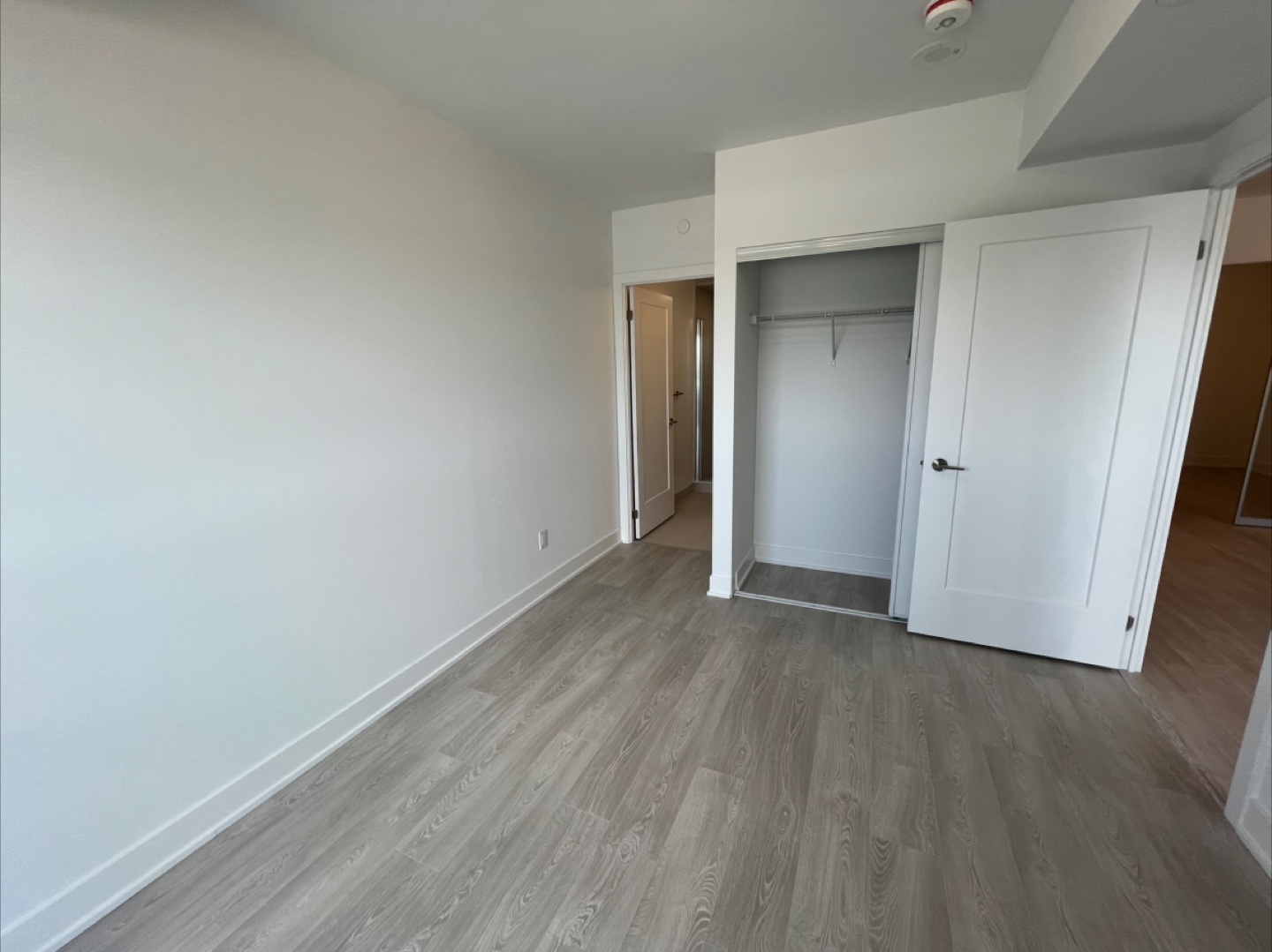 2 Bed 2 Bath condominium at 2545 simcoe street north Oshawa - photo 5