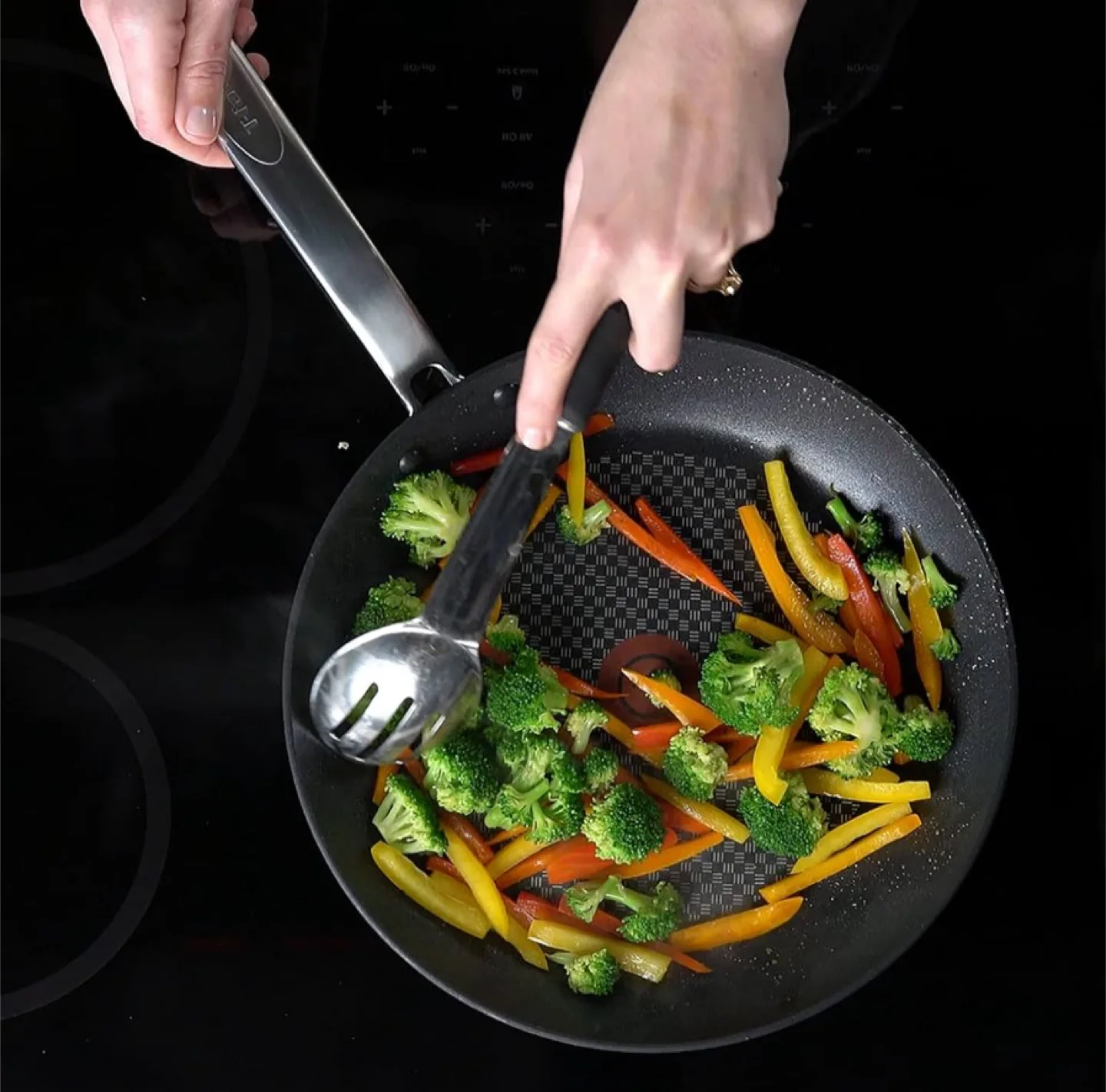 T-fal Jamie Oliver Induction Fry Pan image indicator(2)