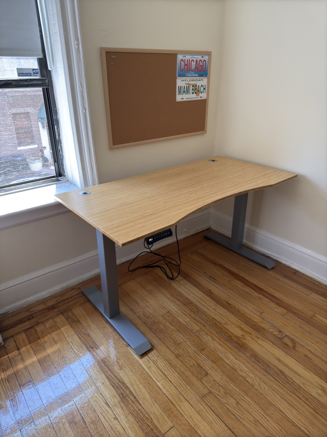 Flexispot Standing Desk Excellent Condition!!! - photo 2