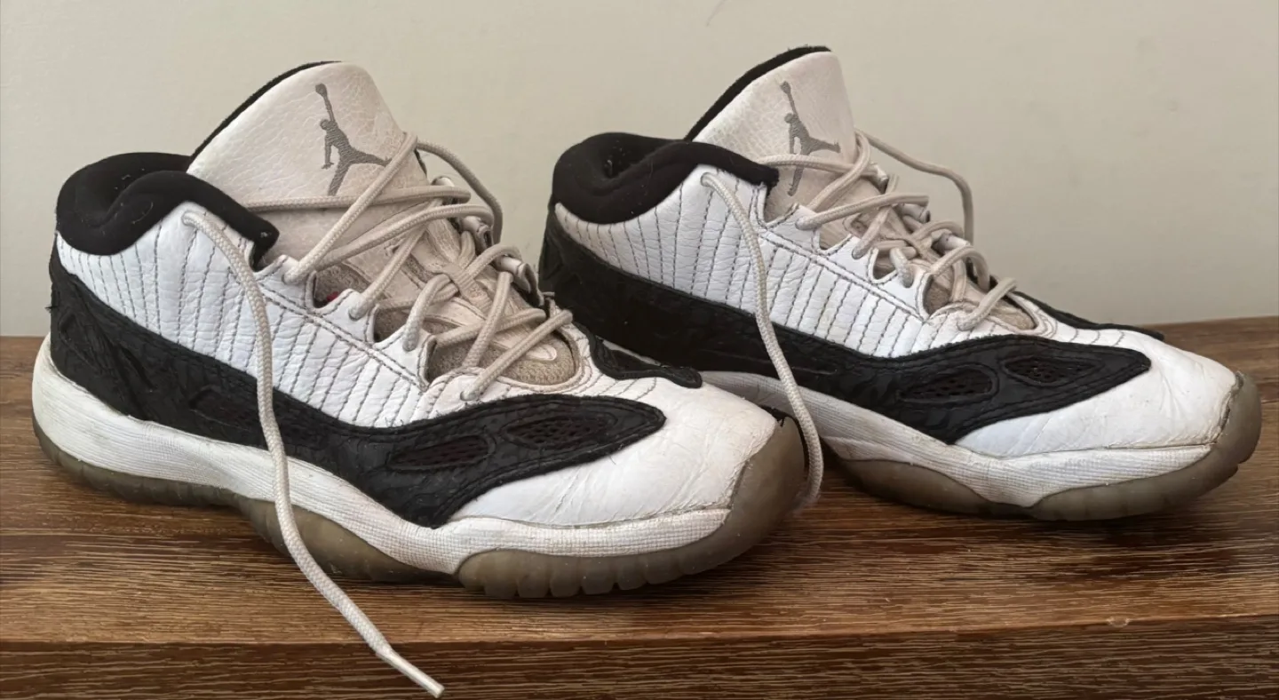 RARE Air Jordan 11 Retro Low IE White/Black, YOUTH US 5.5 thumbnail