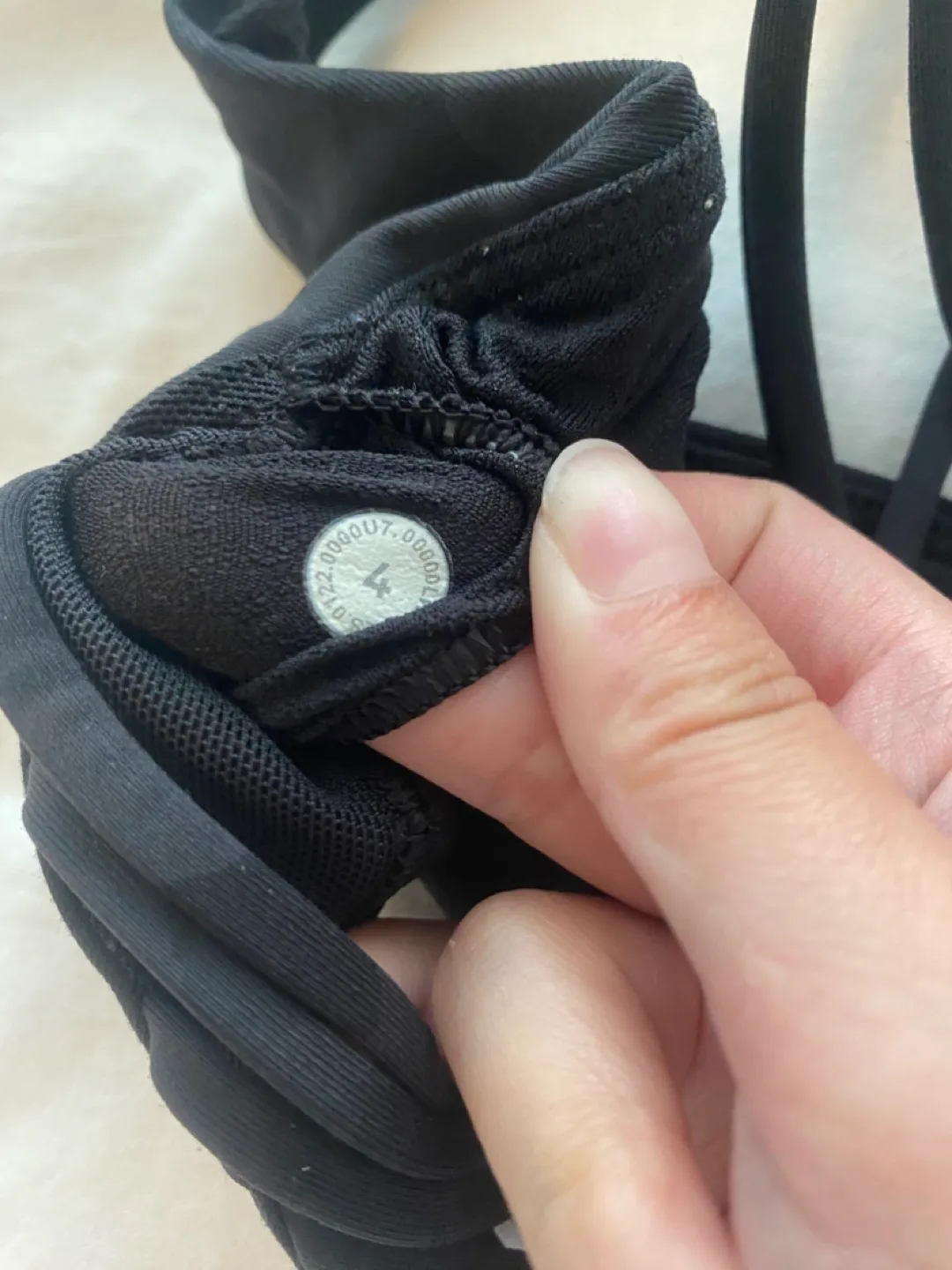 Lululemon Cameo Sports Bra, Size 4 image indicator(6)