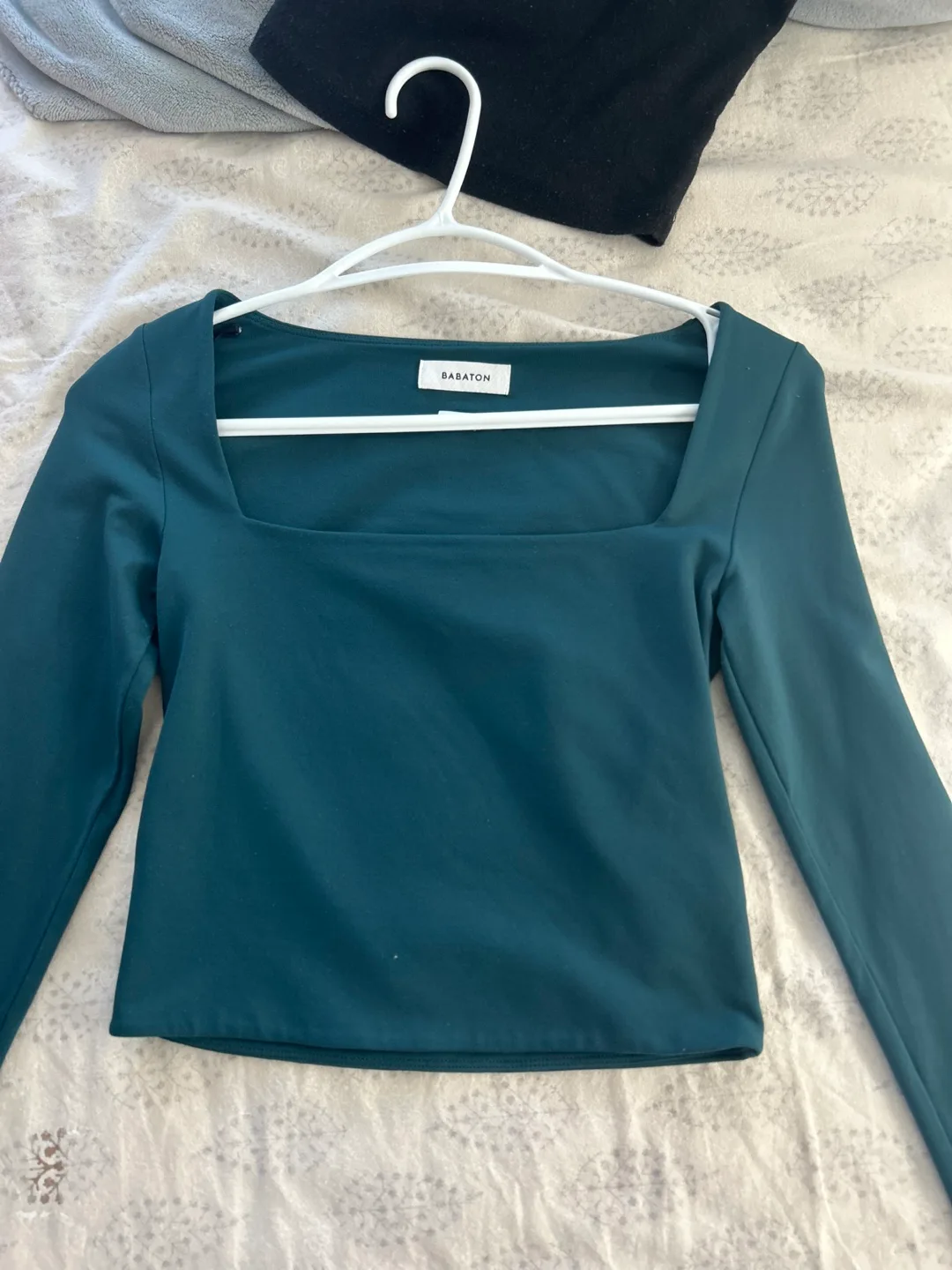 Babaton/aritiza Square Neck Long Sleeve Top thumbnail