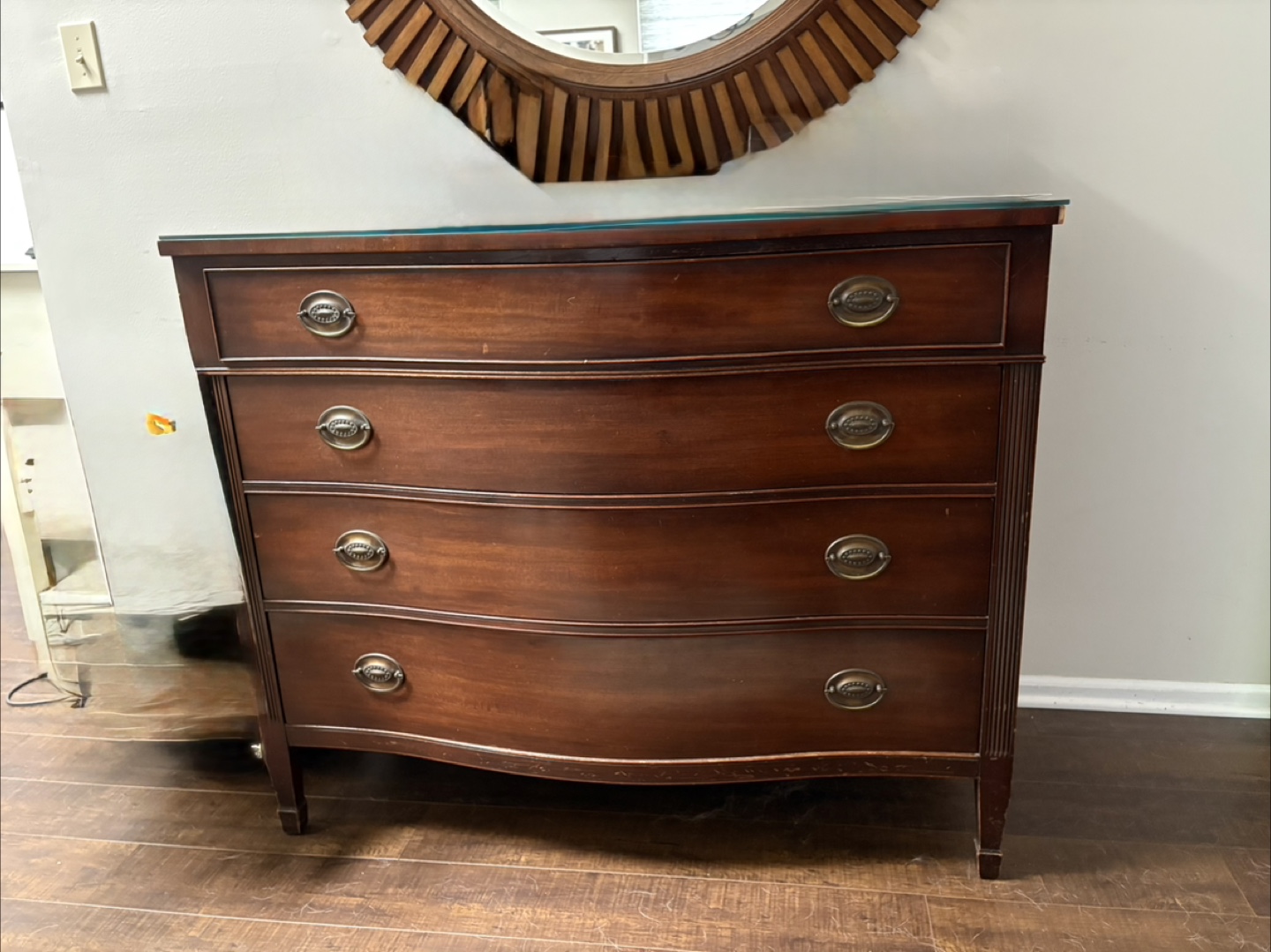 Antique Mahagony Dresser